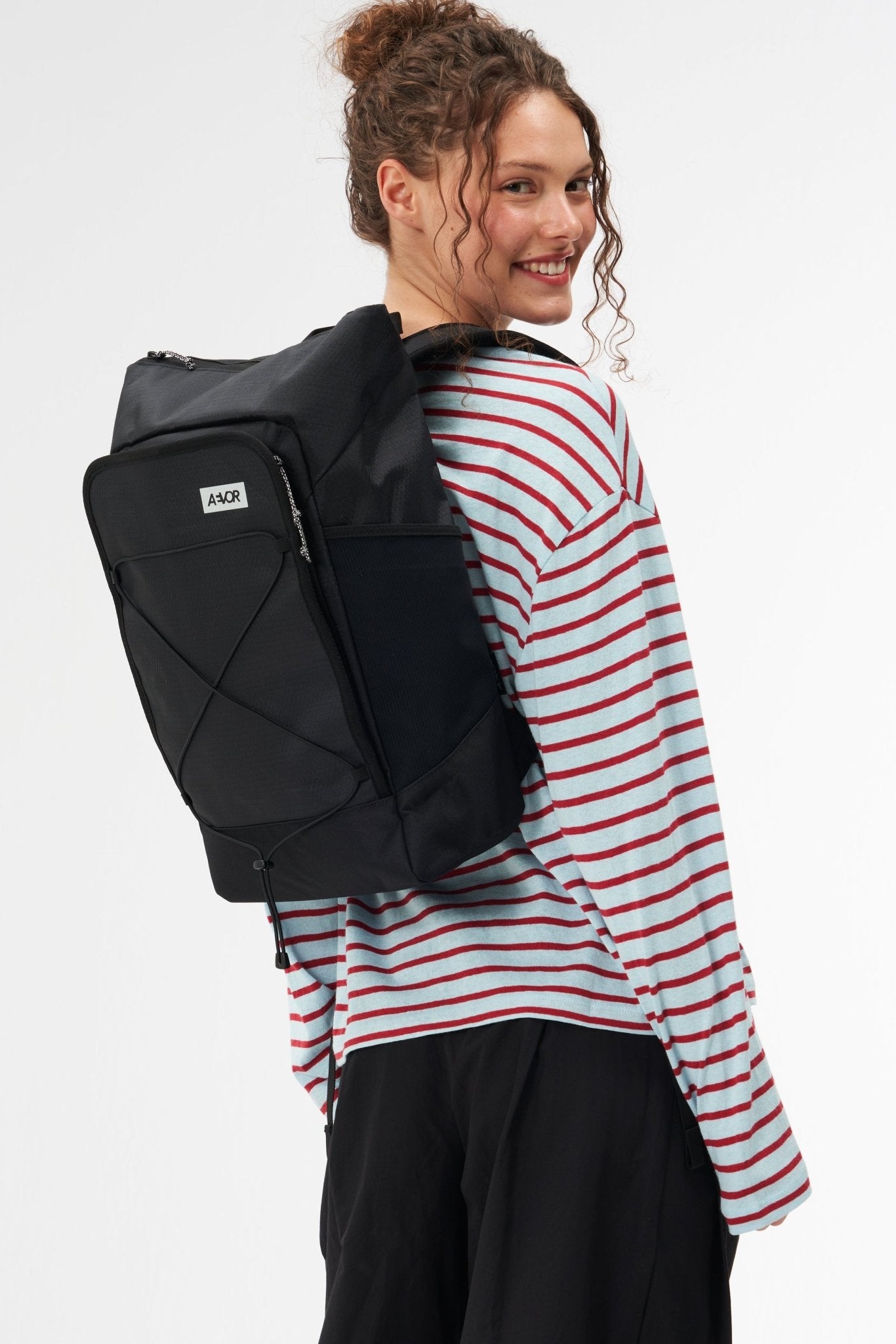AEVOR-Day Pack FLX-Proof Black-BACKYARD