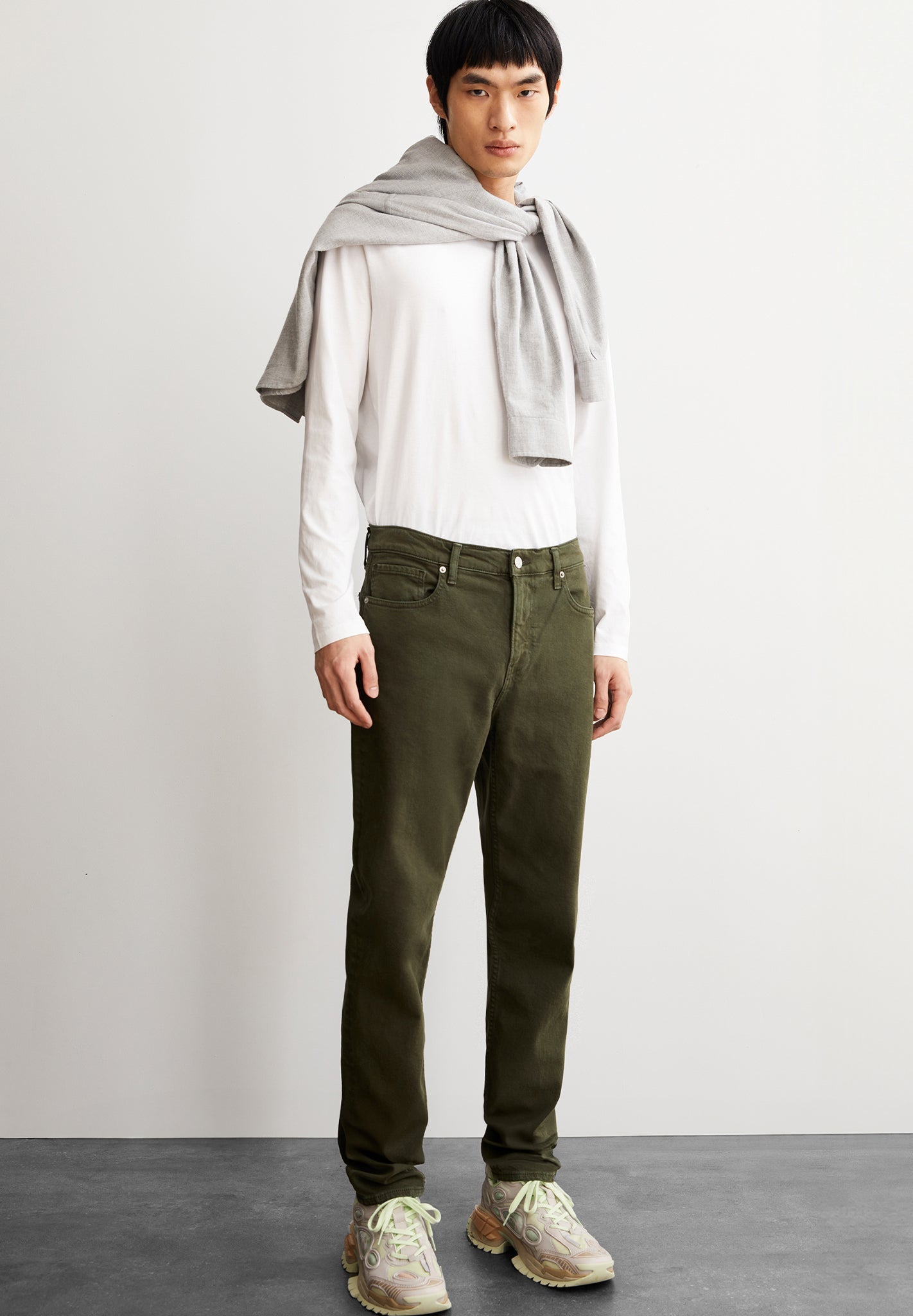 ARMEDANGELS - Aarjo Tarpa - Forest Pine - BACKYARD