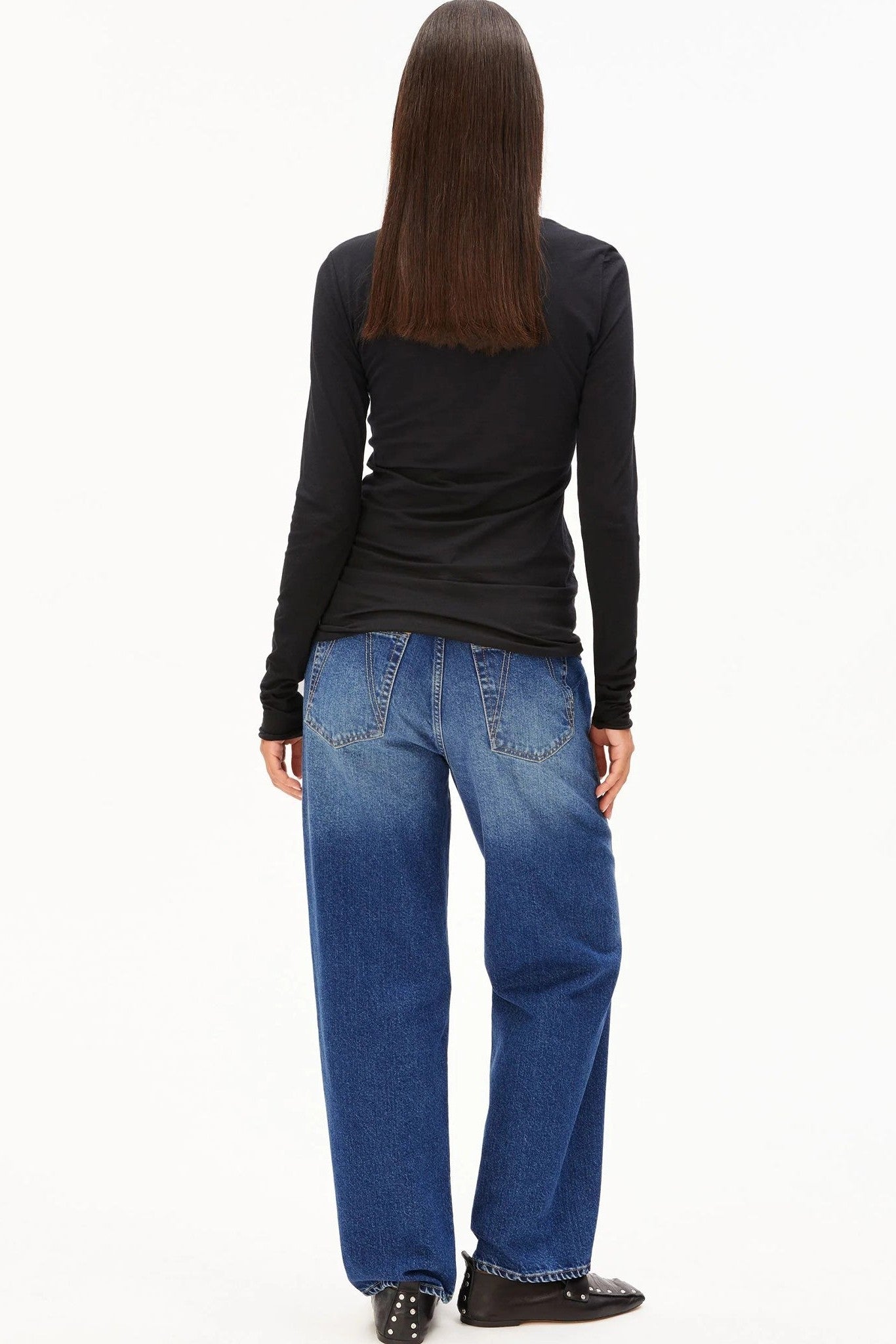 ARMEDANGELS - Einiaara Soft - Black - BACKYARD