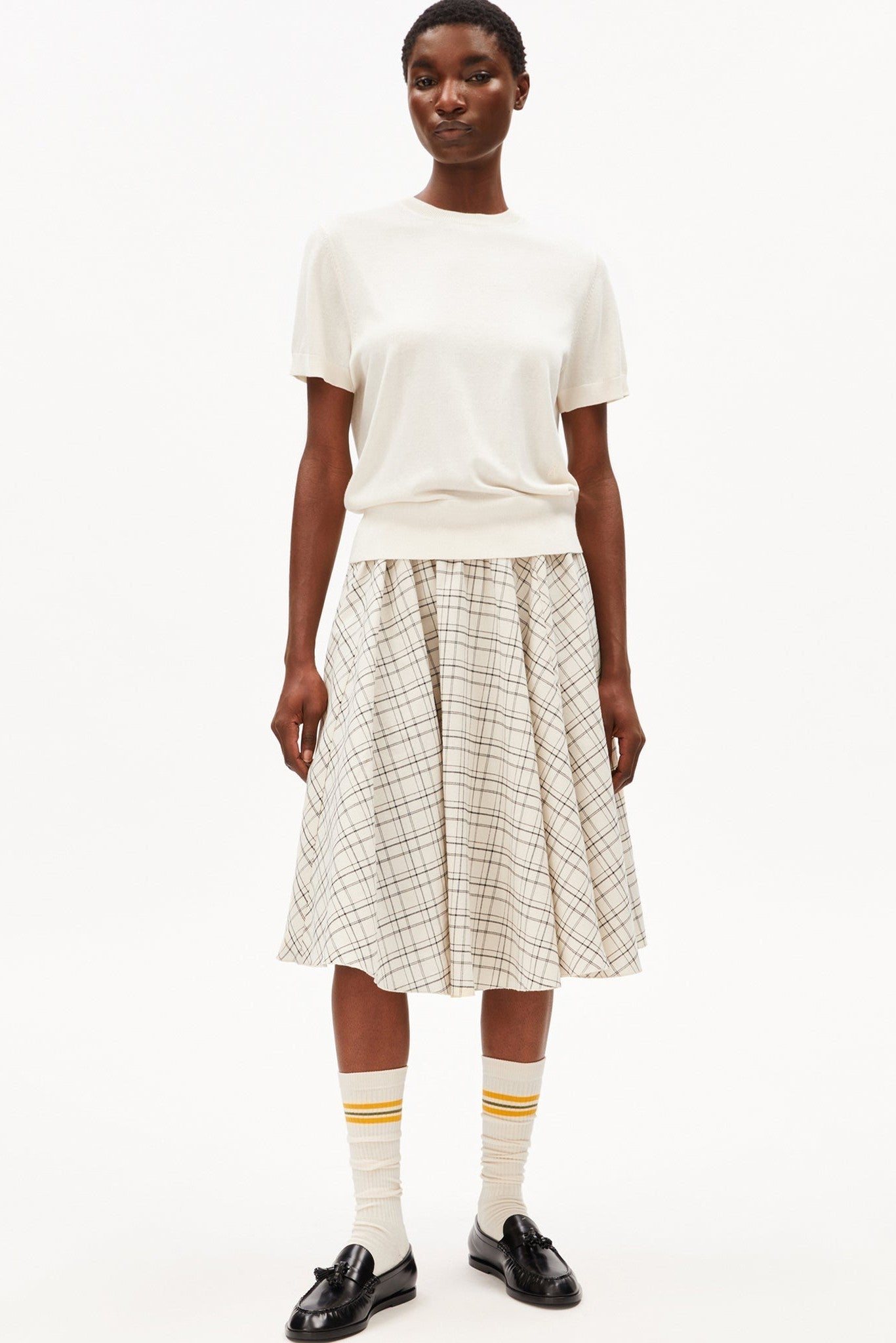 ARMEDANGELS - Fine S SL Knit Sweater - Oatmilk - BACKYARD