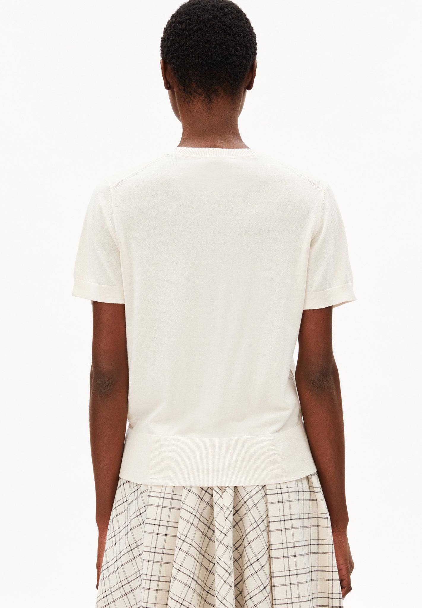 ARMEDANGELS - Fine S SL Knit Sweater - Oatmilk - BACKYARD