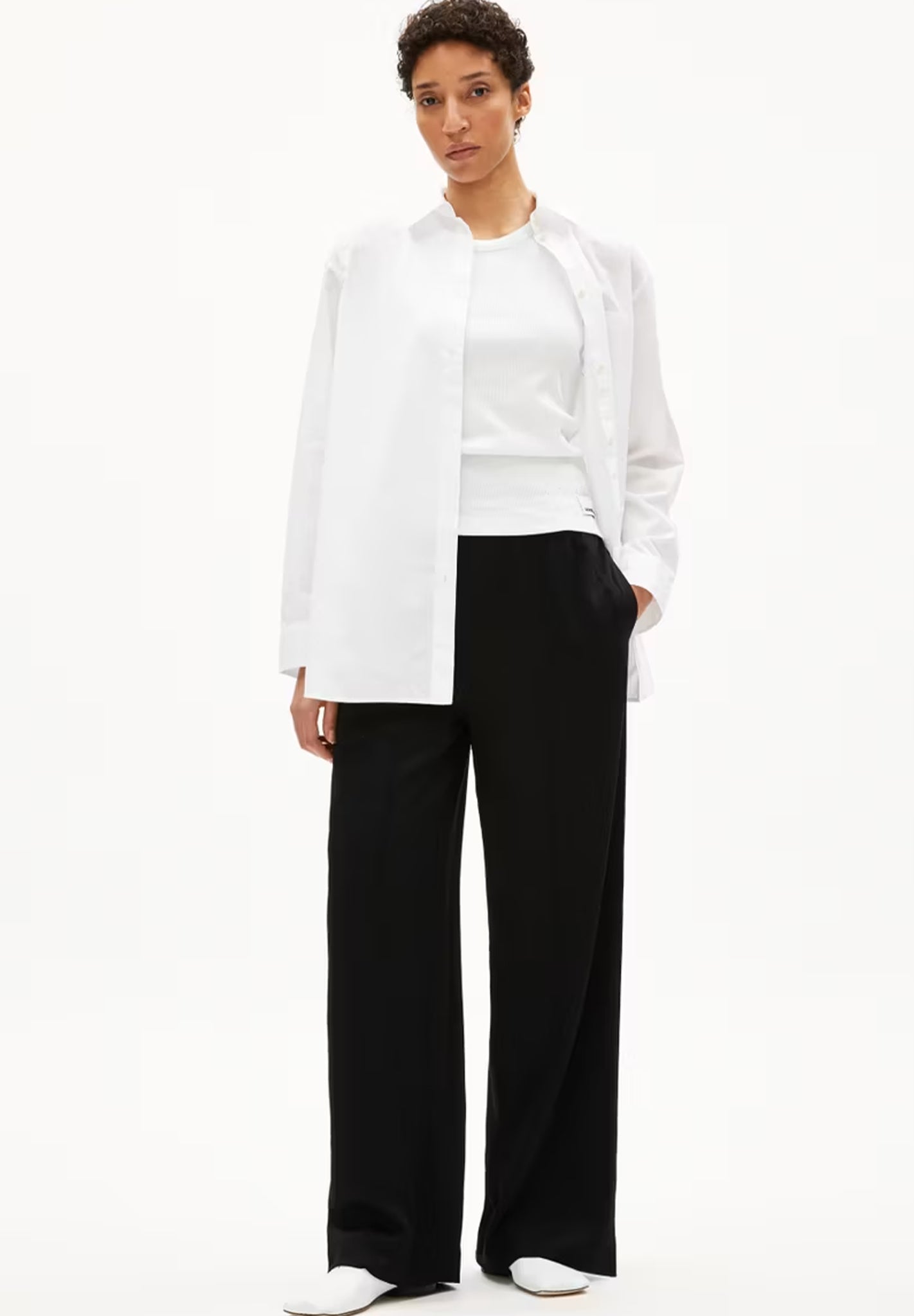 ARMEDANGELS - Jonvaalie - Black - BACKYARD