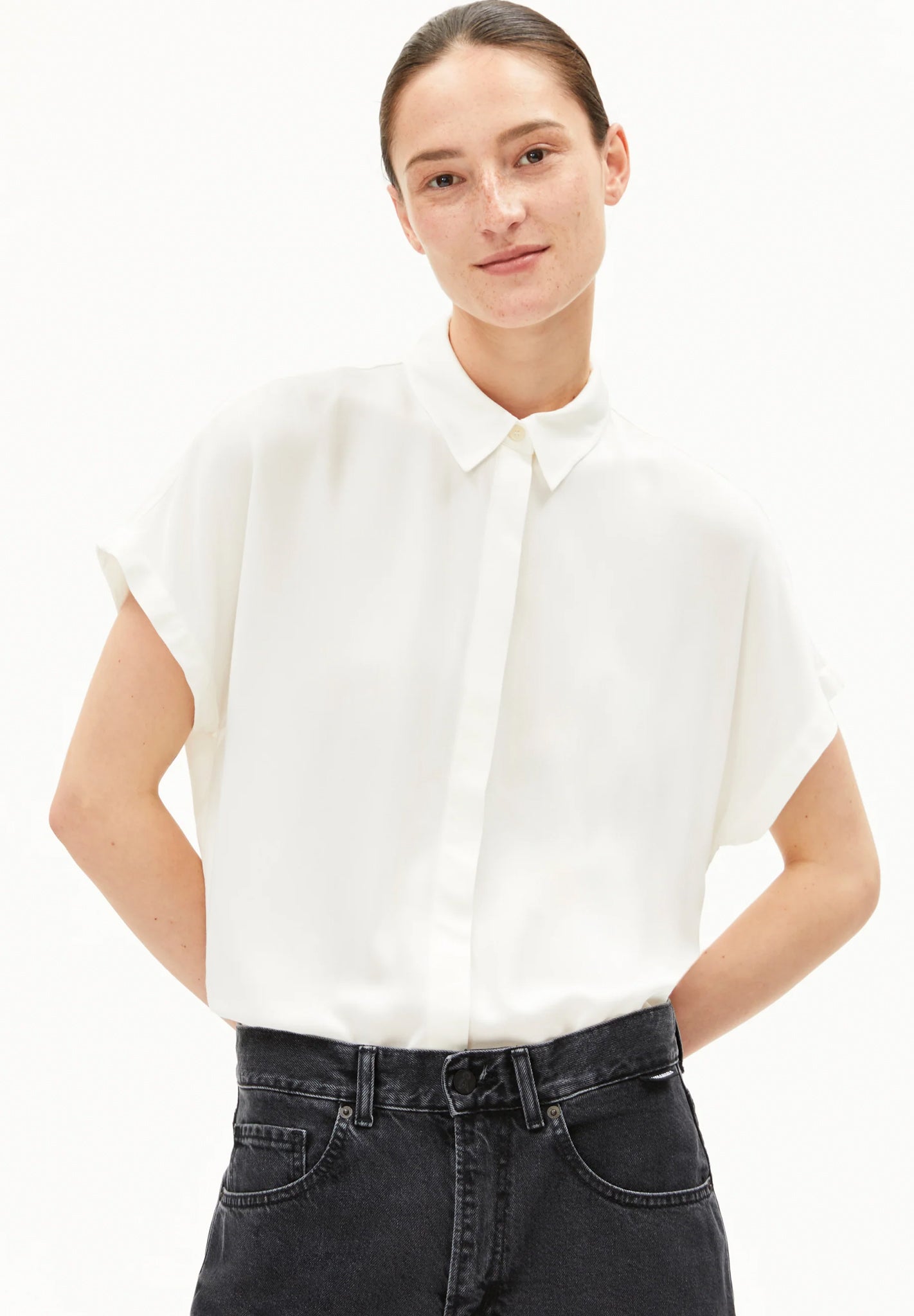 ARMEDANGELS - Larisaana - Off White - BACKYARD