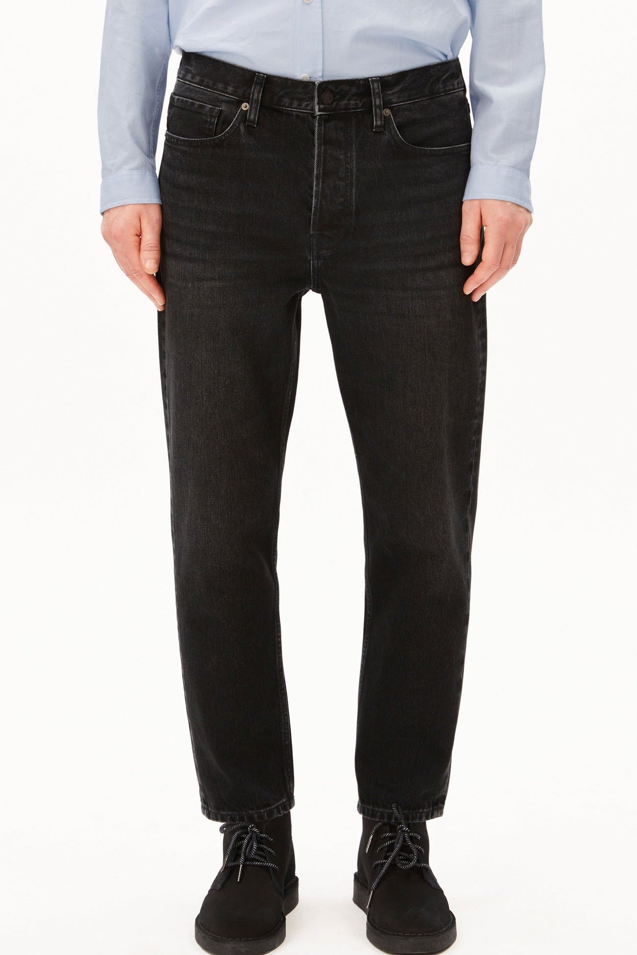 ARMEDANGELS-Maakxy Relaxed Tapered Jeans-Phantom-BACKYARD