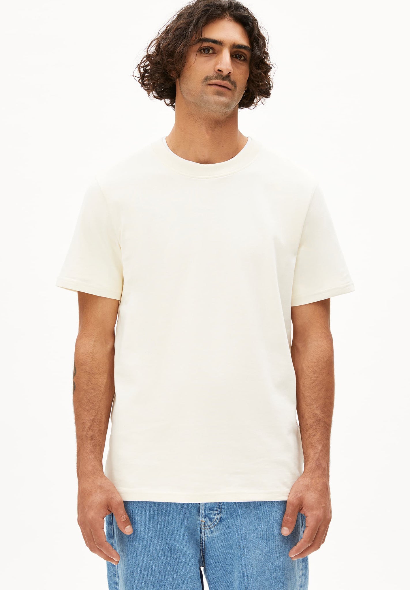 ARMEDANGELS - Maarkos - Oatmilk - BACKYARD