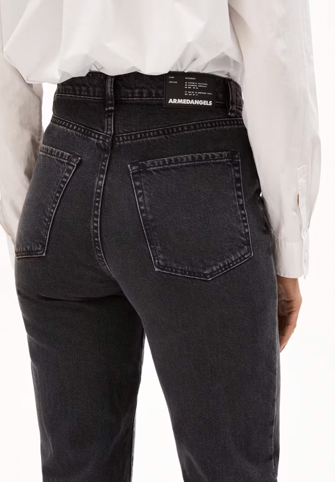 ARMEDANGELS - Mairaa - Ebony Black - BACKYARD