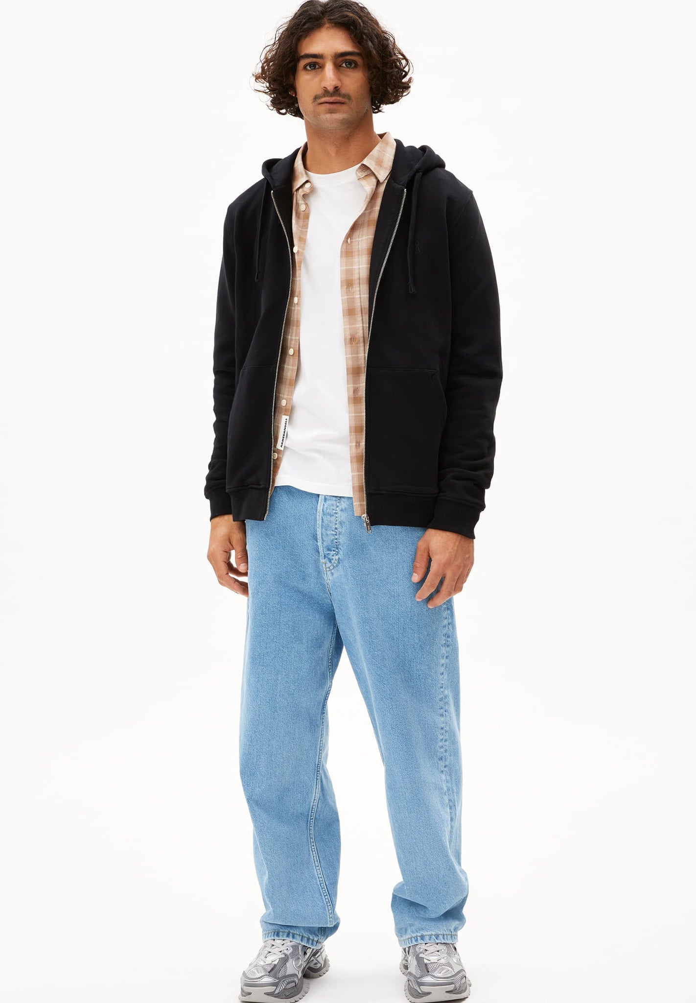 ARMEDANGELS - Saromiaan Comfort - Black - BACKYARD