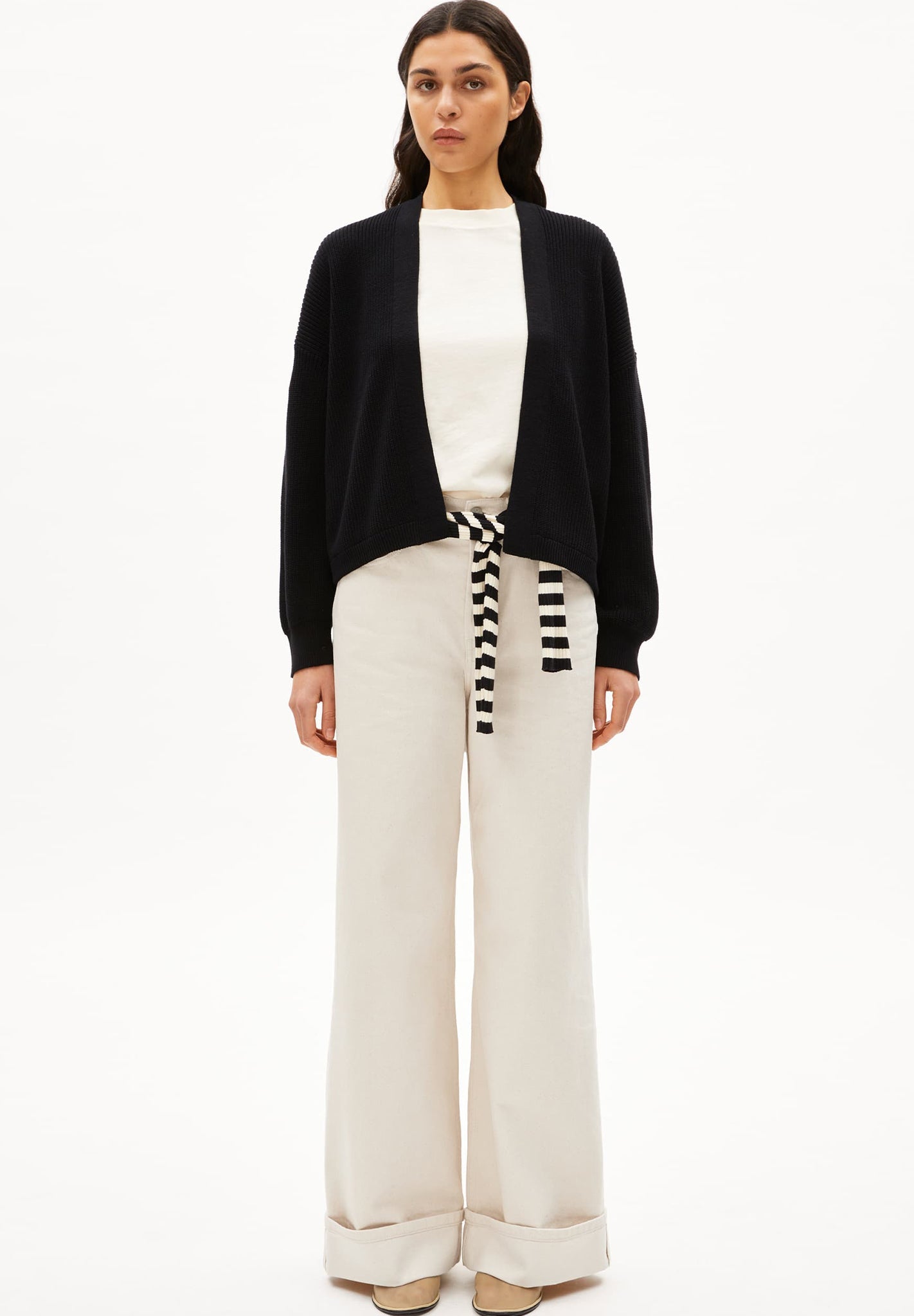 ARMEDANGELS - Vildaanas - Black - BACKYARD