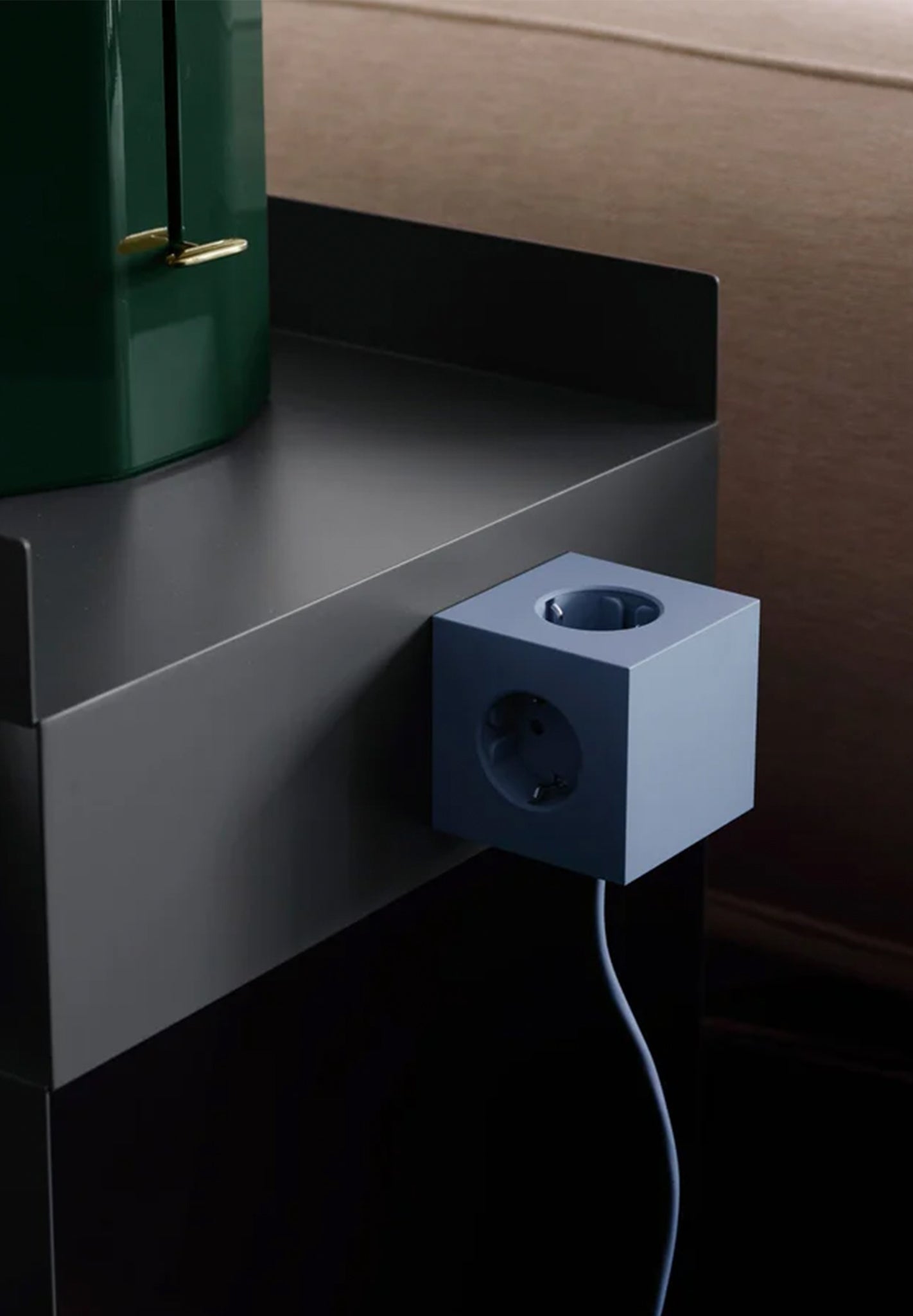 AVOLT - Square 1 USB - C & Magnet - Shark Blue - BACKYARD