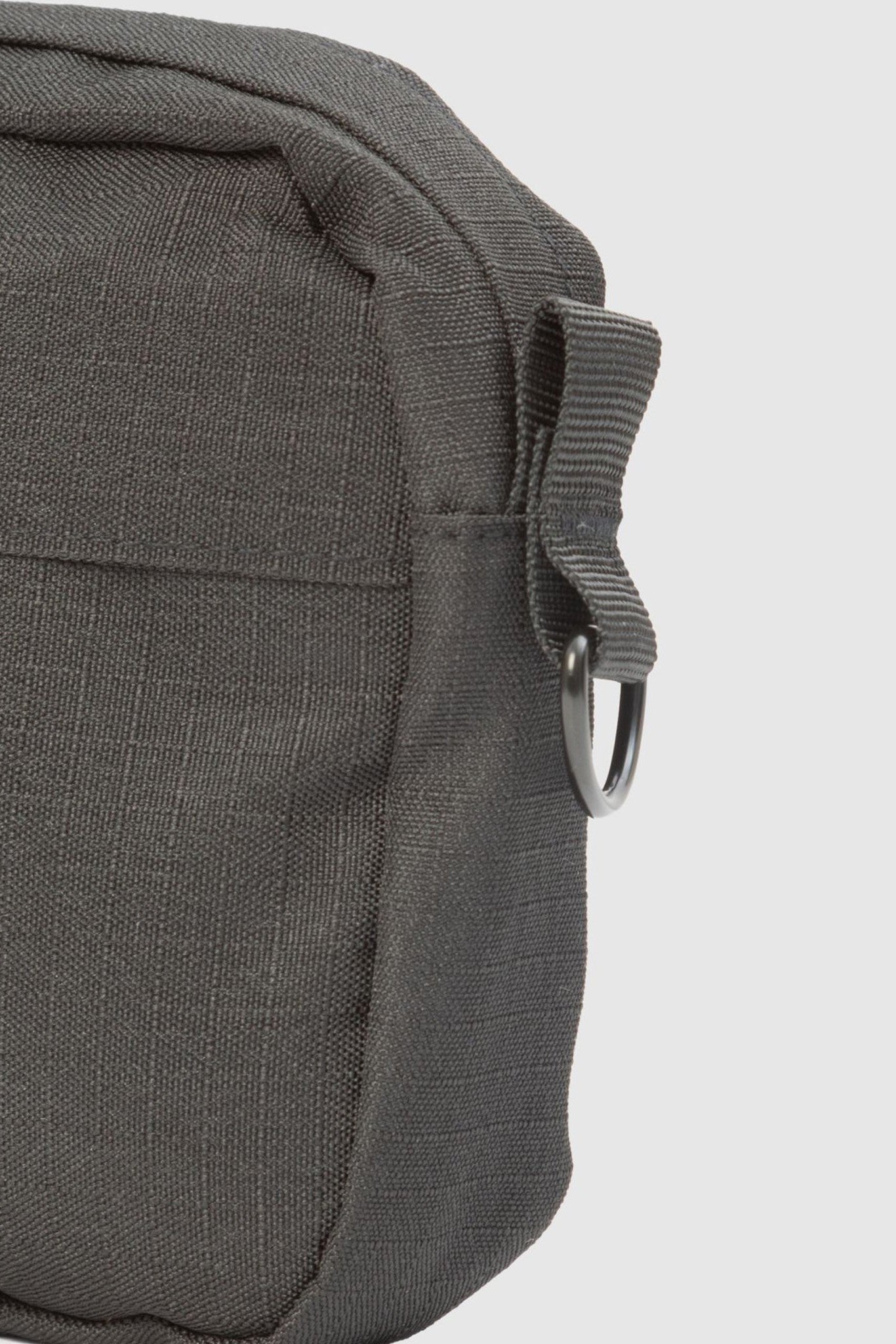 CLEPTOMANICX - Tap S2 Hipbag - Black - BACKYARD