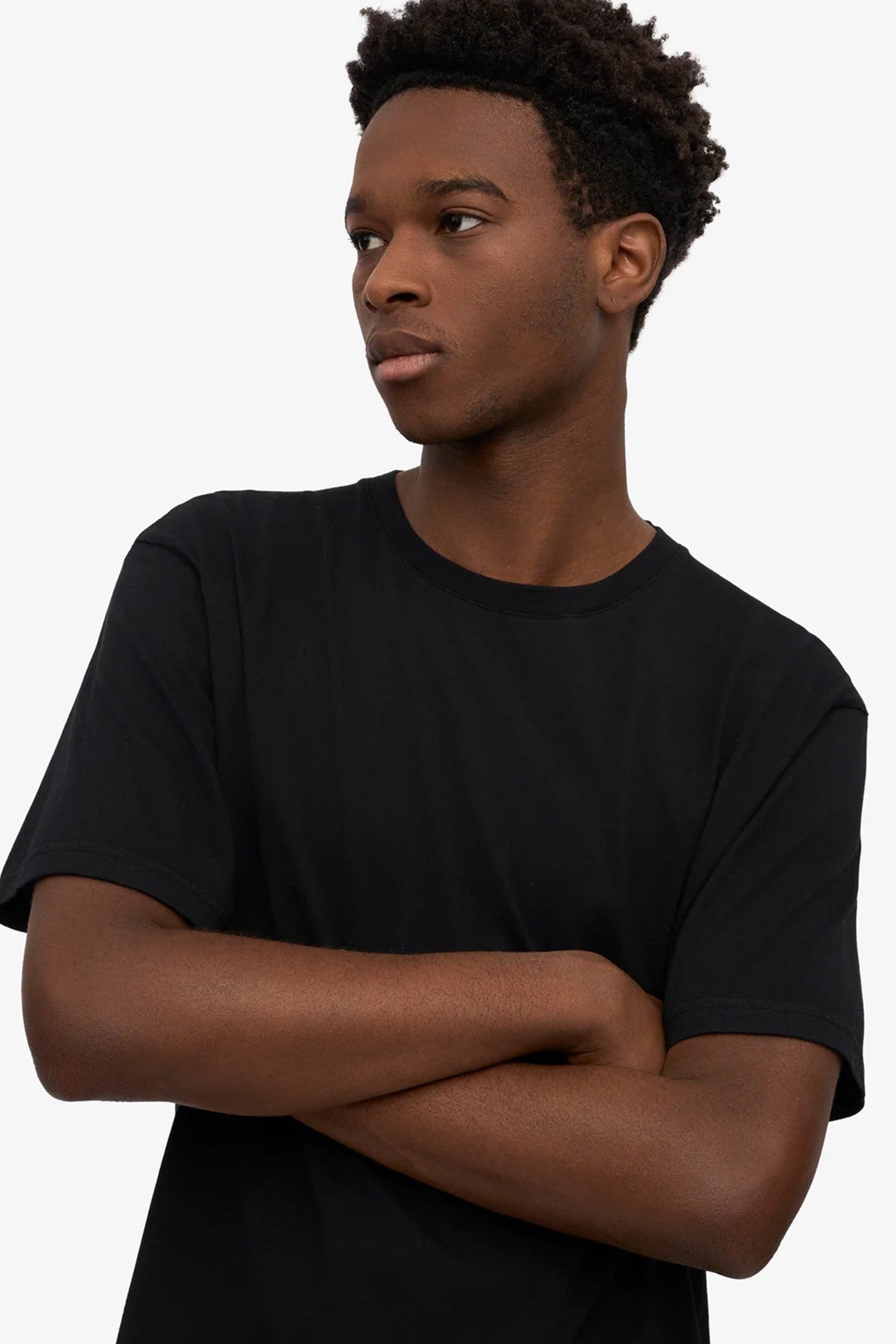 COLORFUL STANDARD - Classic Organic Tee - Deep Black - BACKYARD