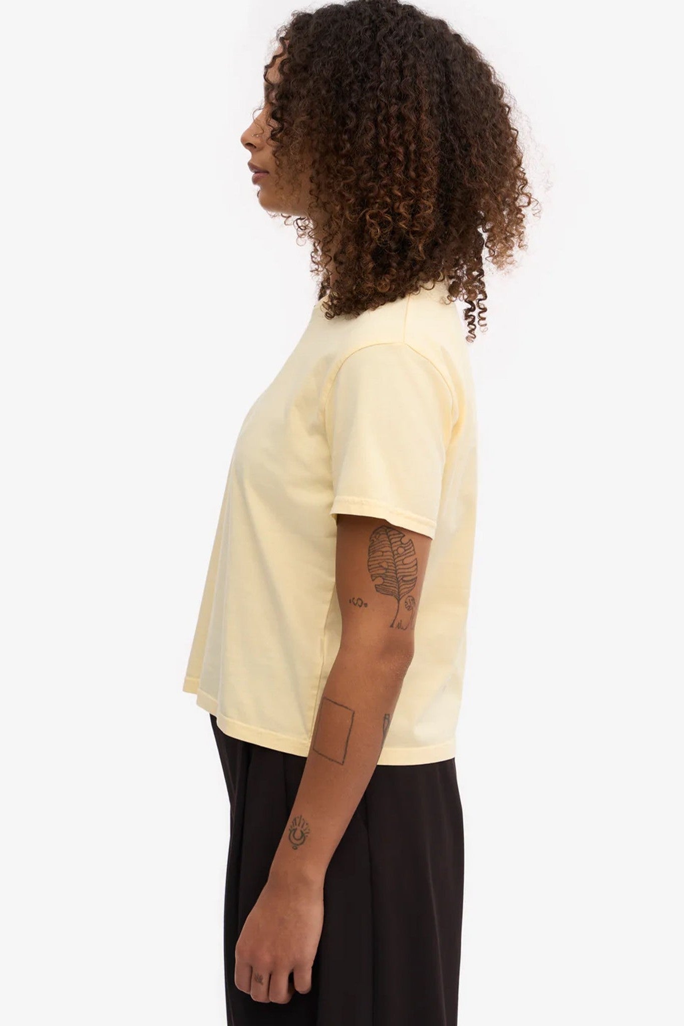 COLORFUL STANDARD - Organic Boxy Crop Tee - Soft Yellow - BACKYARD