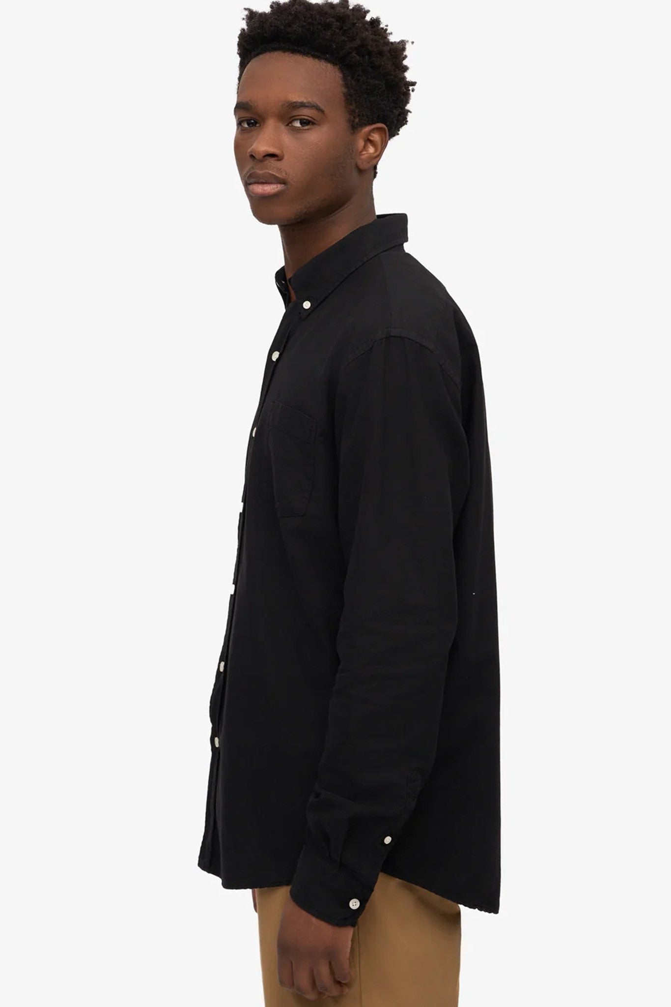 COLORFUL STANDARD - Organic Button Down Shirt - Deep Black - BACKYARD