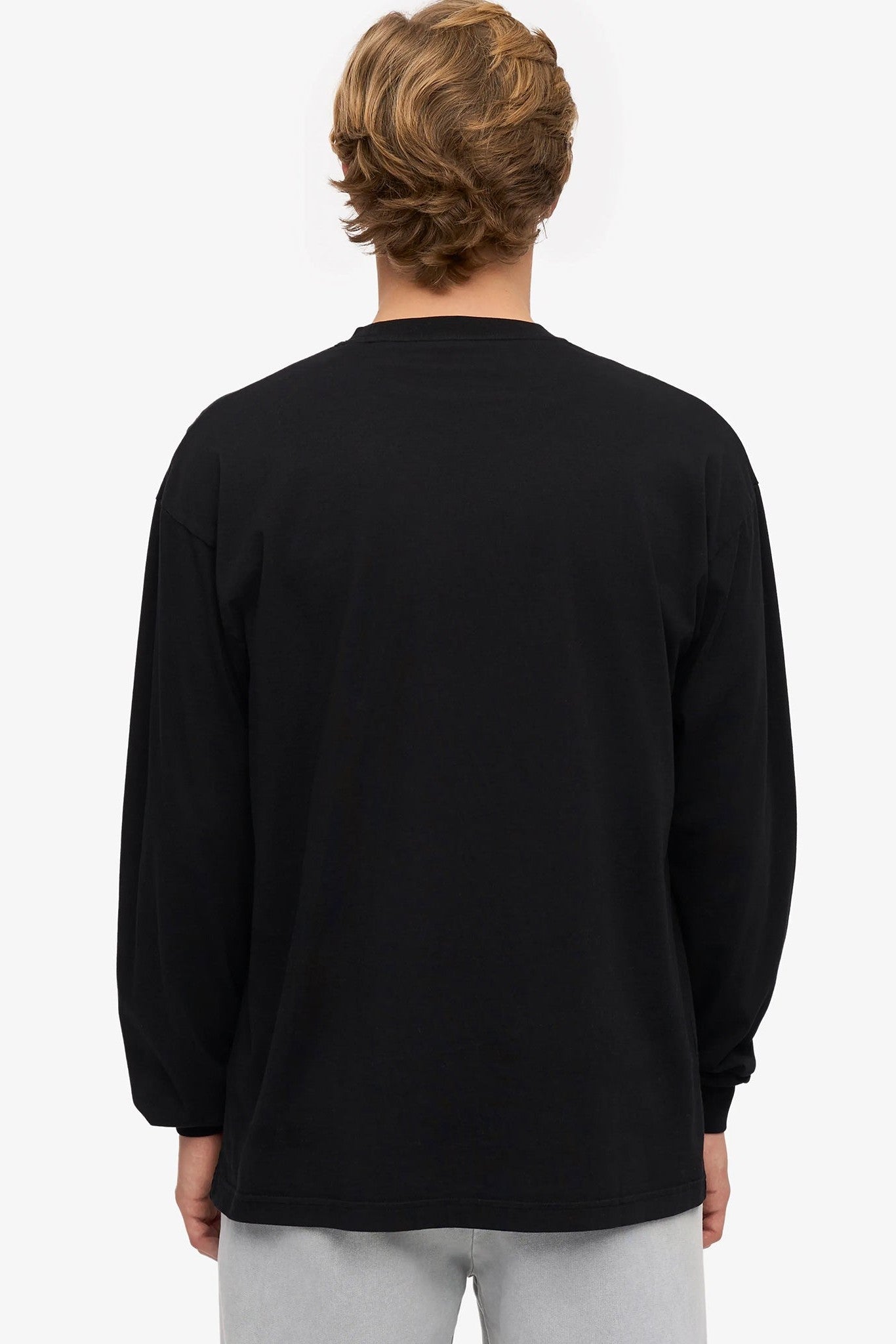 COLORFUL STANDARD - Oversized Organic L/S T-Shirt - Deep Black - BACKYARD