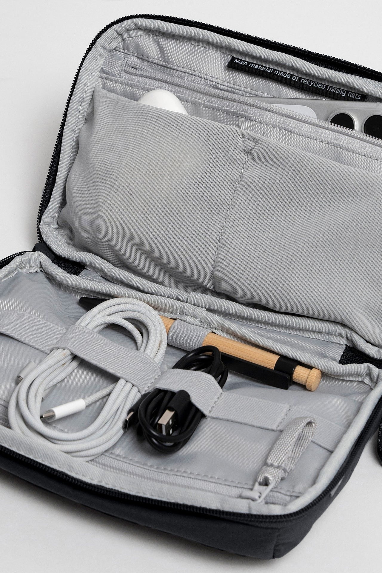 Commuter Tech Pouch