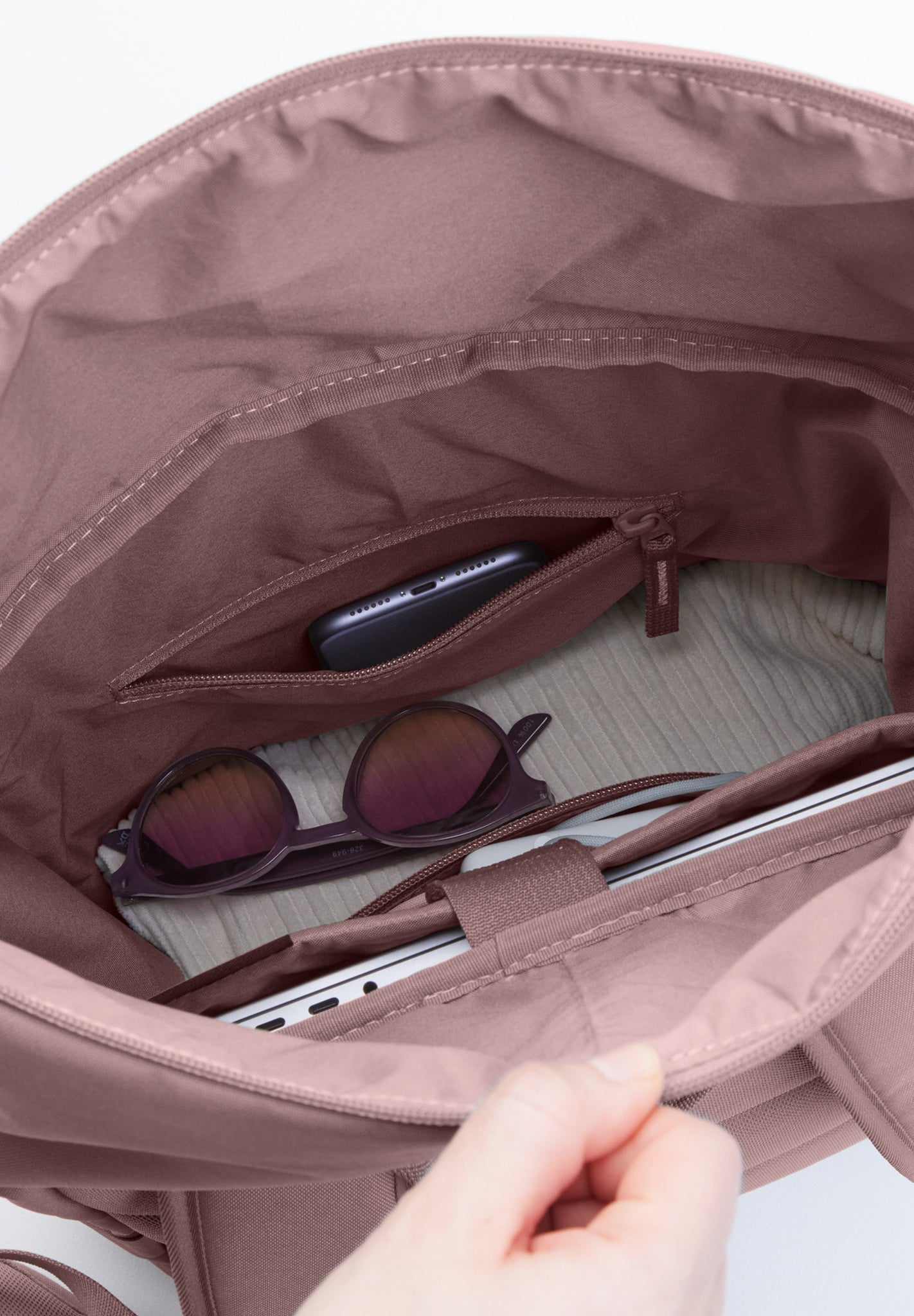 GOT BAG - Rolltop Easy Monochrome - Red Sand - BACKYARD