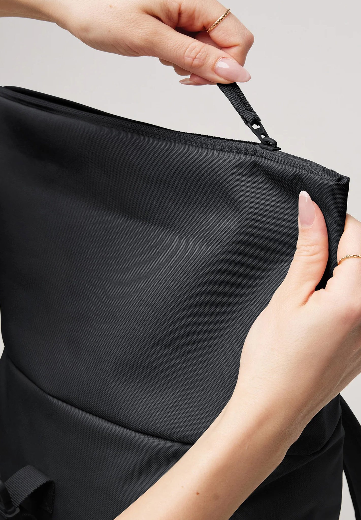 GOT BAG - Rolltop Easy Small - Black - BACKYARD