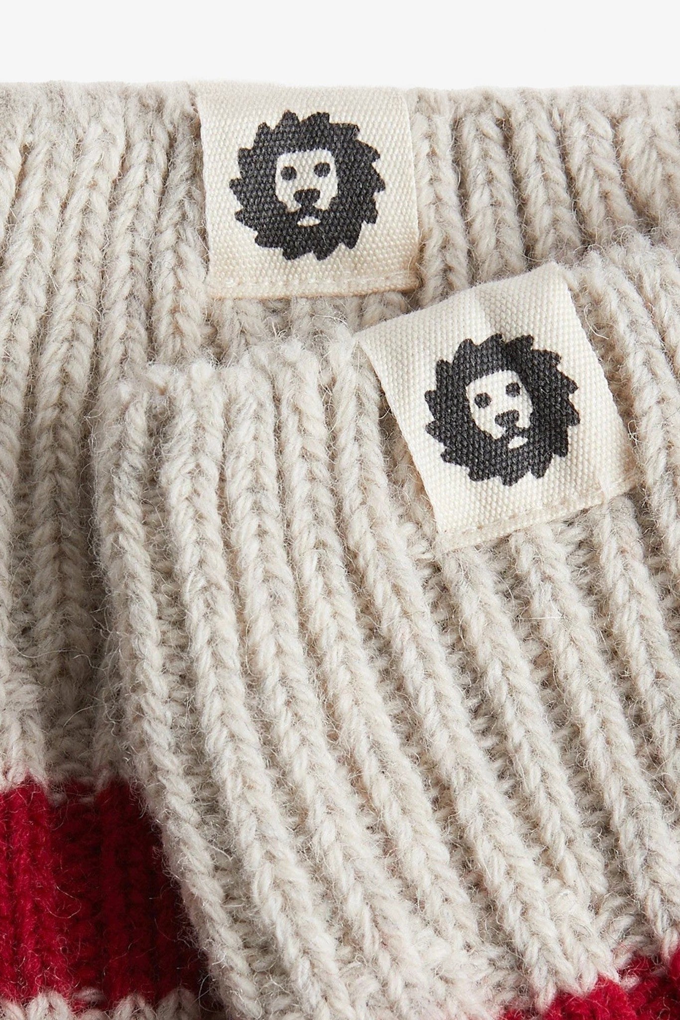 JIMMY LION - Premium Winter Rec - Beige Red - BACKYARD