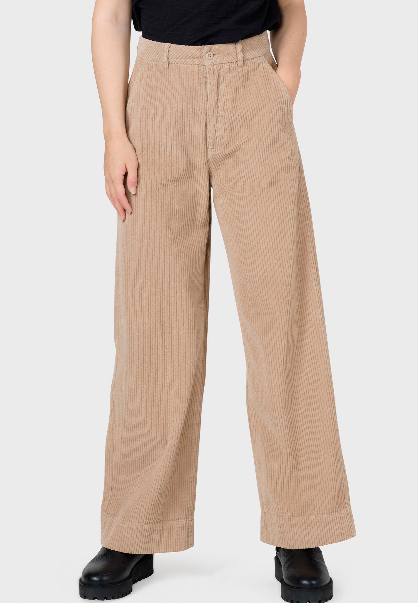 KLITMOLLER COLLECTIVE - Lydia Jumbo Corduroy Pants - Sand - BACKYARD