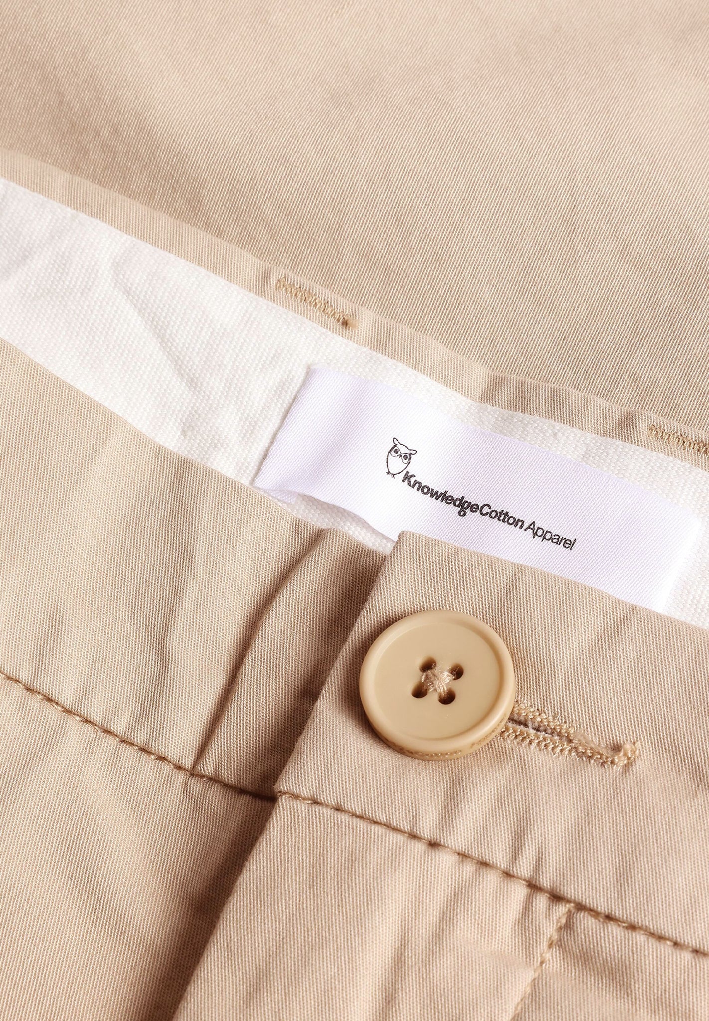 KNOWLEDGE COTTON - Chuck Regular Chino Poplin Shorts - Light Feather Gray - BACKYARD