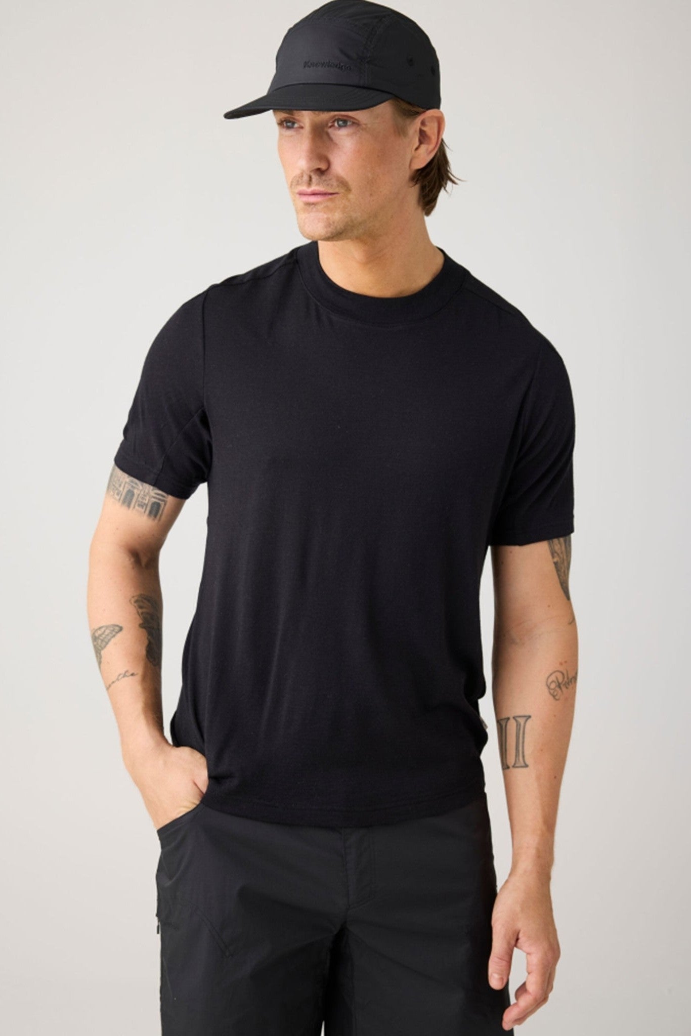 KNOWLEDGE COTTON - Dynamic Wool 175 Single Constructed T-Shirt - Black Jet - BACKYARD