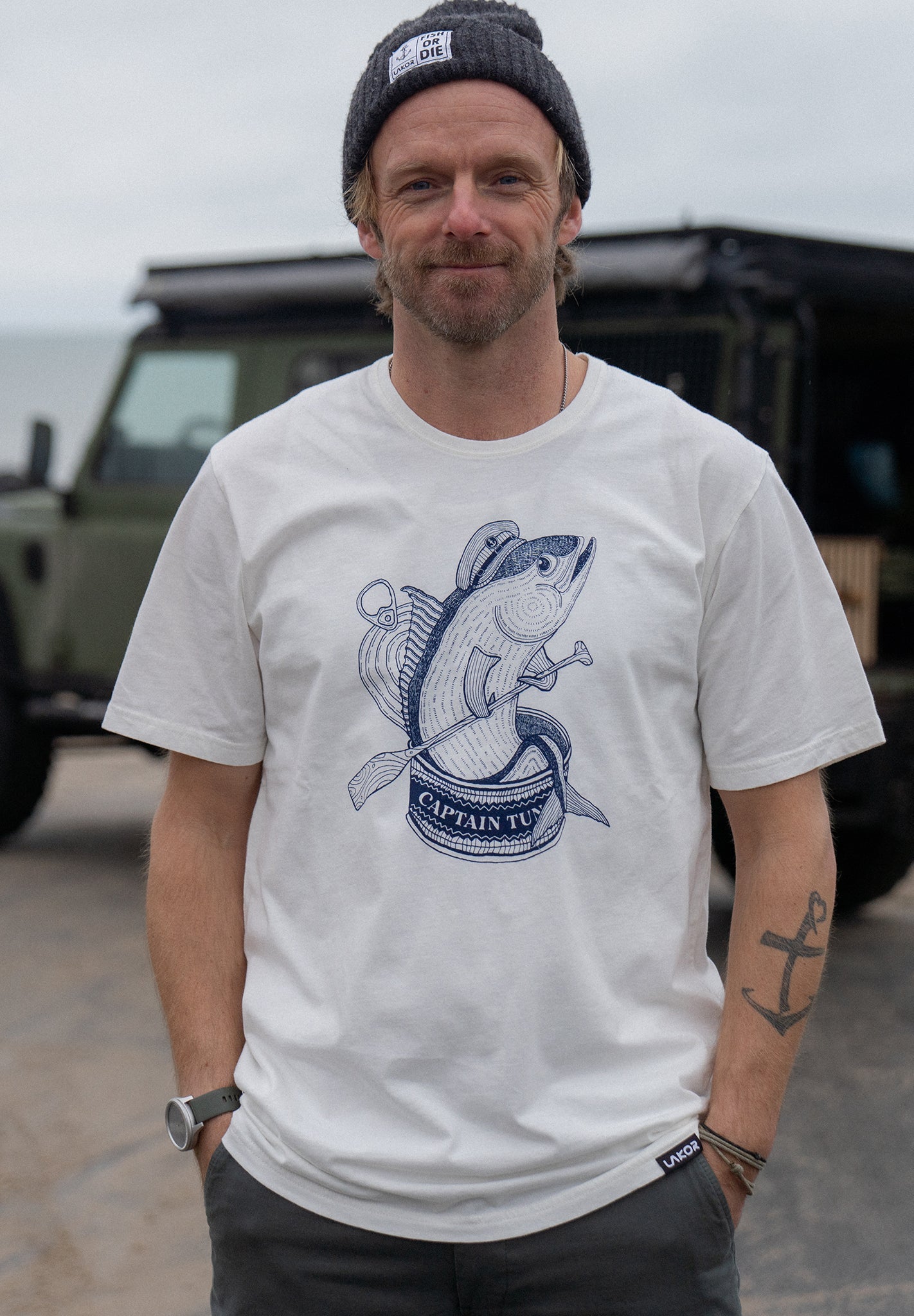 LAKOR - Captain Tuna T-Shirt - Starwhite - BACKYARD