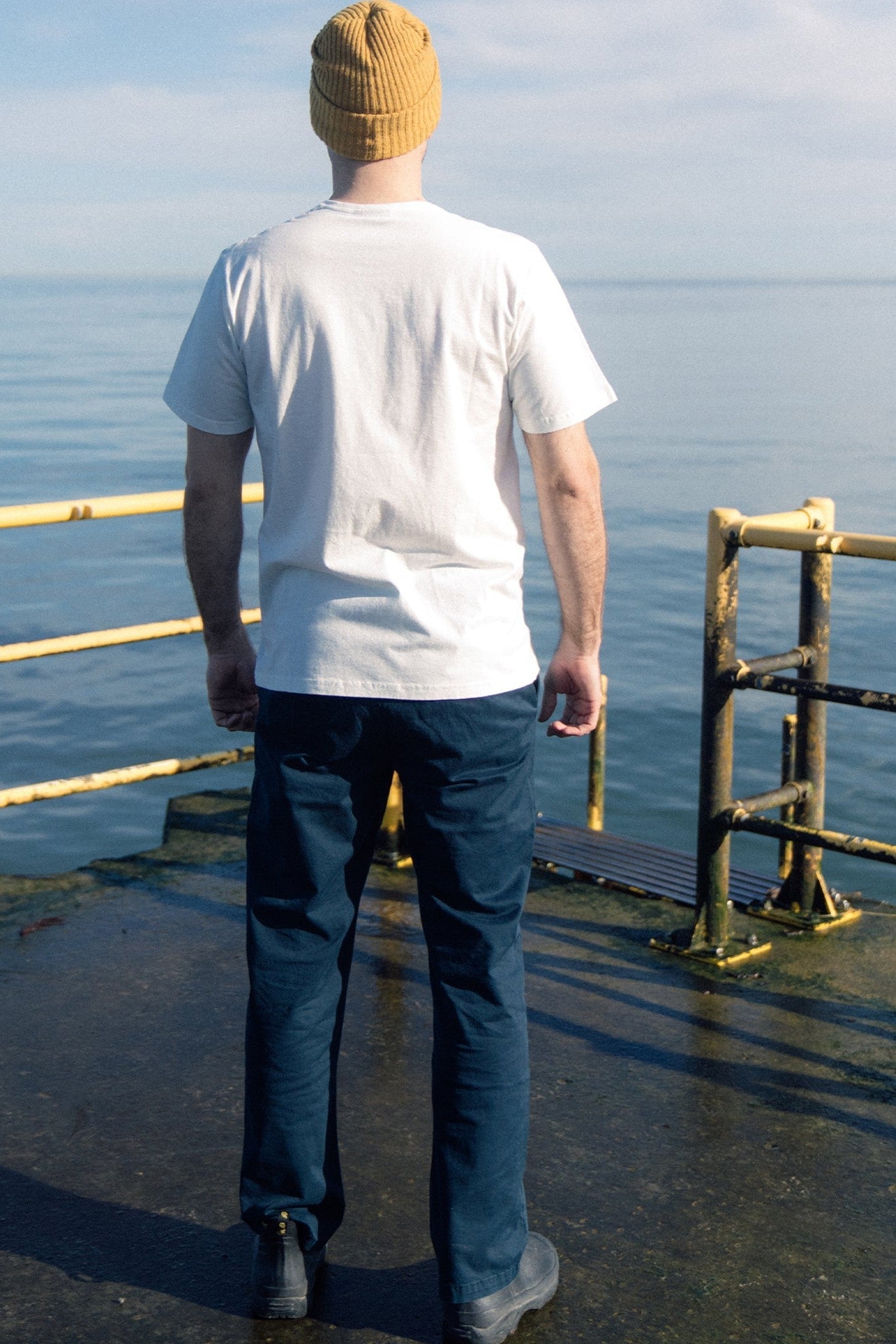 LAKOR - Coffee On the Go T-Shirt - Starwhite - BACKYARD