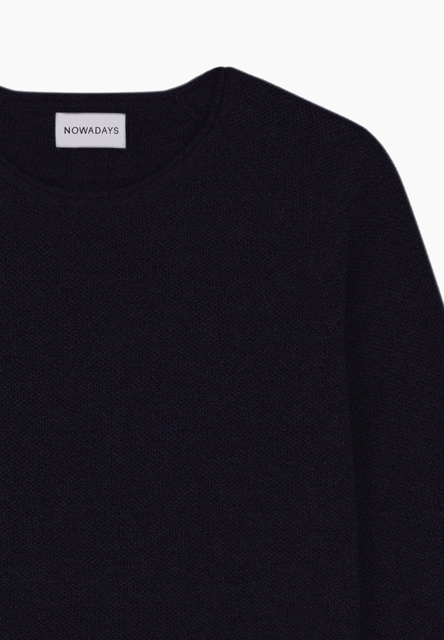 NOWADAYS - Honeycomb Crew Neck - Caviar - BACKYARD