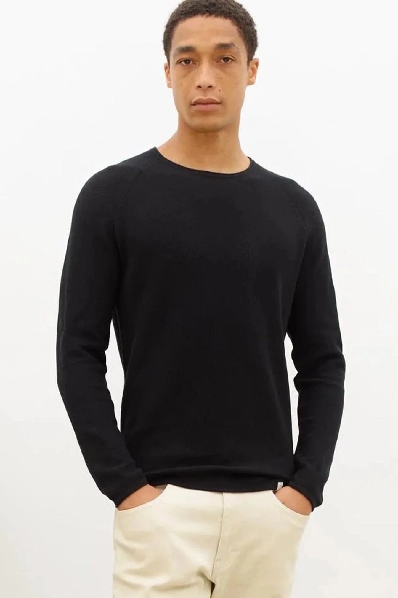 NOWADAYS - Honeycomb Crew Neck - Caviar - BACKYARD