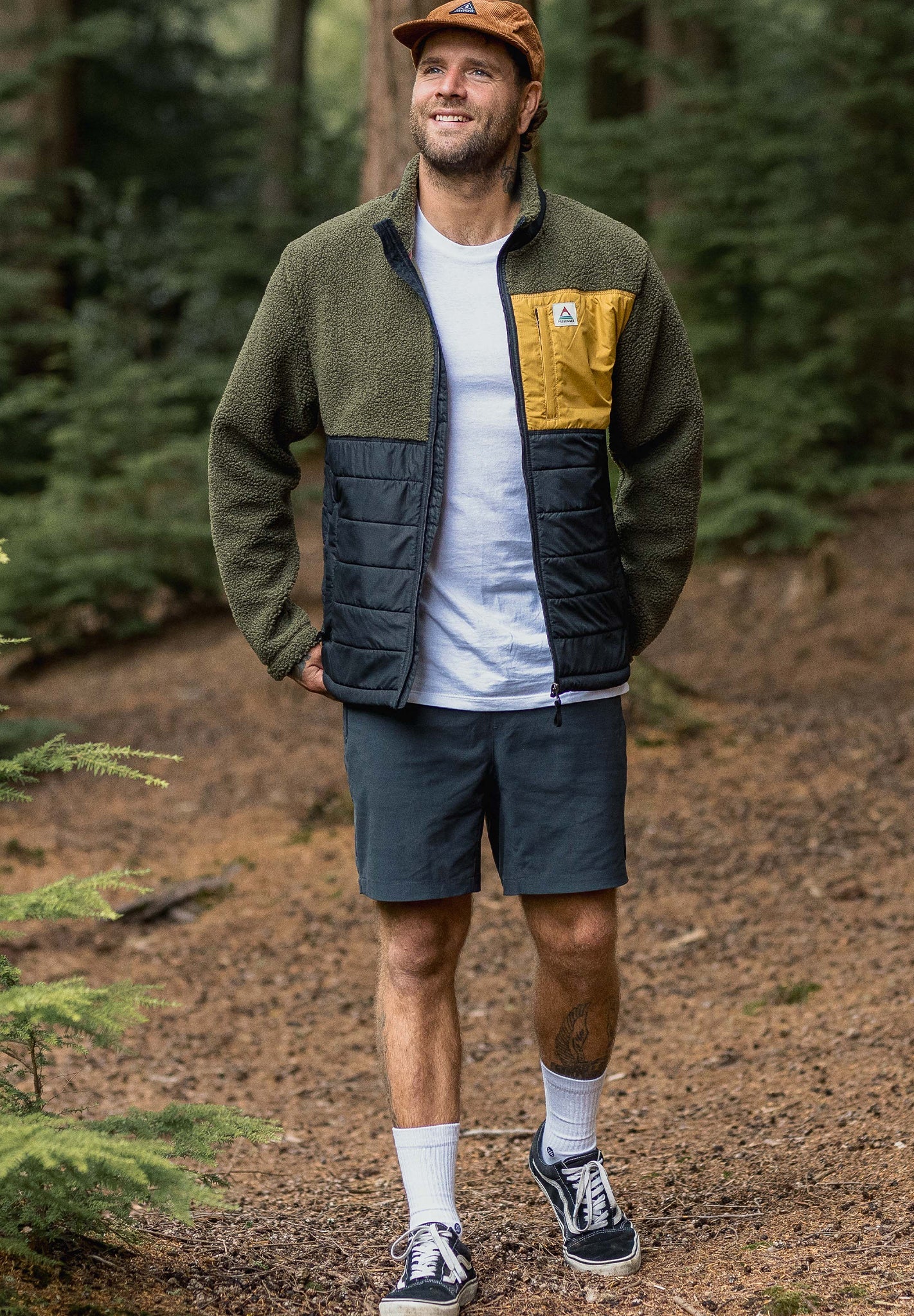 PASSENGER - Born Explorer Recycled Polar - Lined Sherpa Fleece - Khaki - BACKYARD