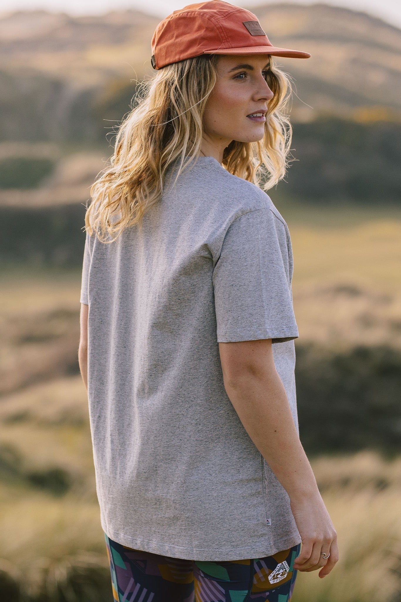 PASSENGER - Classic Logo Recycled Cotton T-Shirt - Mid Grey Marl - BACKYARD