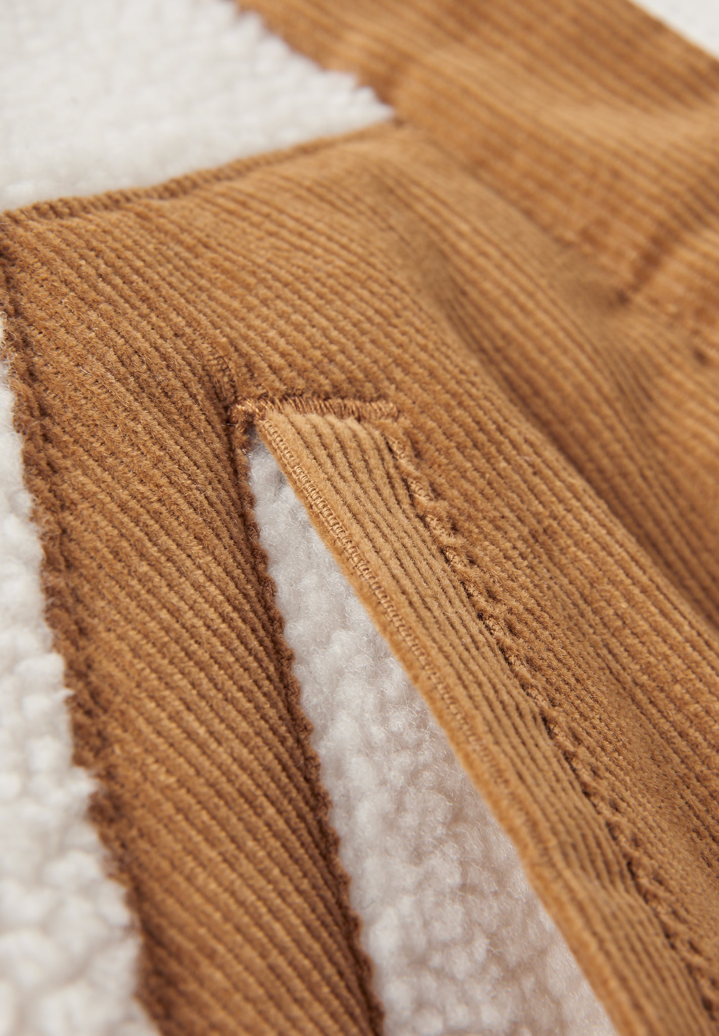 PASSENGER - Clover 2.0 Recycled Sherpa Fleece - Vintage White - BACKYARD