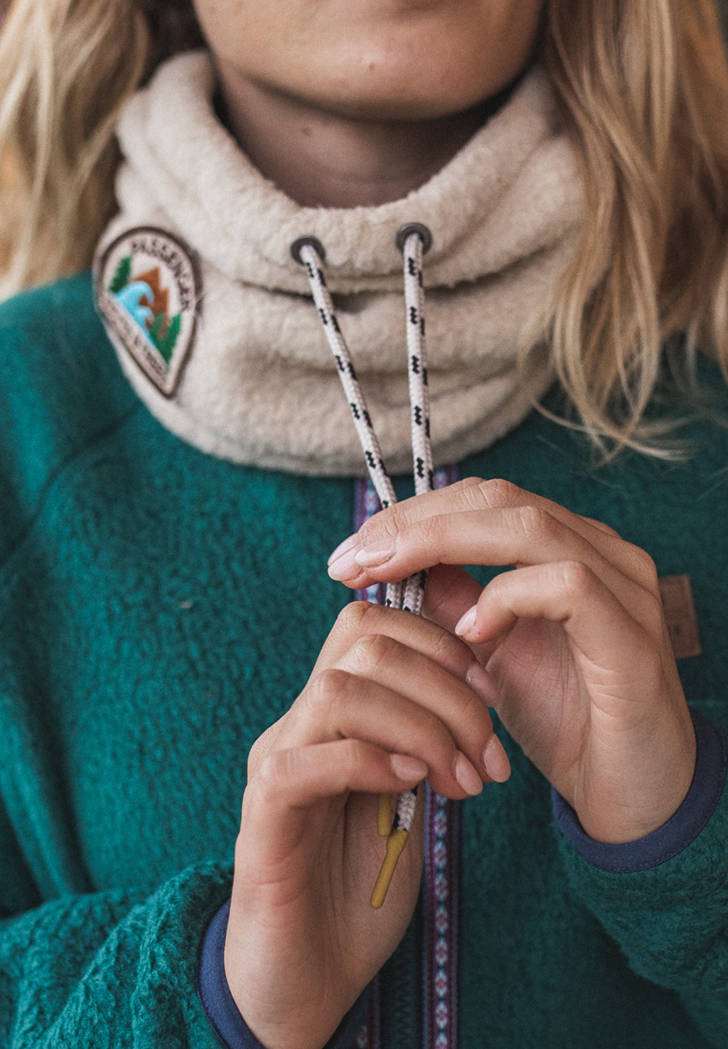 PASSENGER - Mulled Sherpa Fleece Snood - Oatmeal - BACKYARD