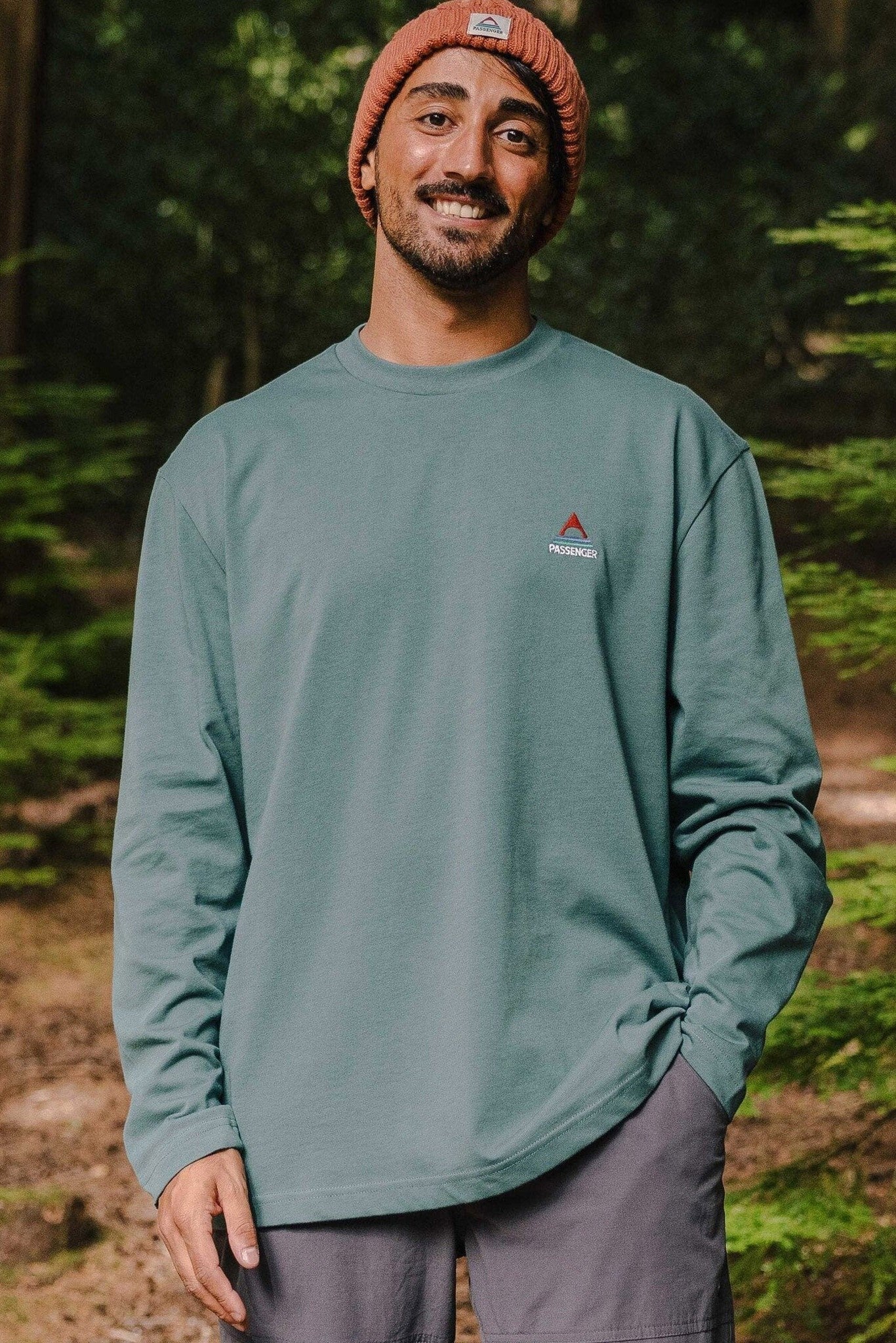 PASSENGER - Vita Organic Relaxed Fit LS T-Shirt - Deep Ocean - BACKYARD