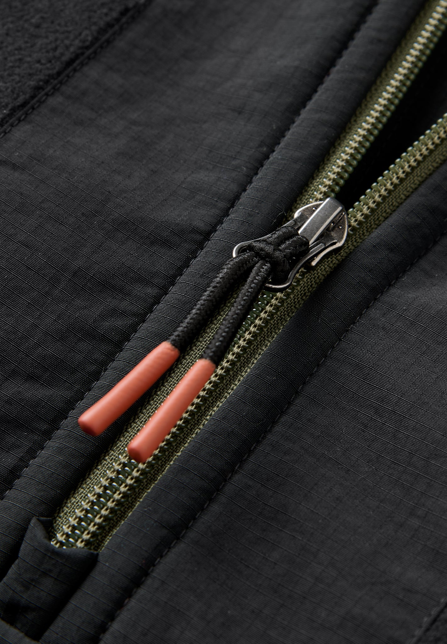 Woodland Hooded 1/2 Zip Recycled Polar Fleece