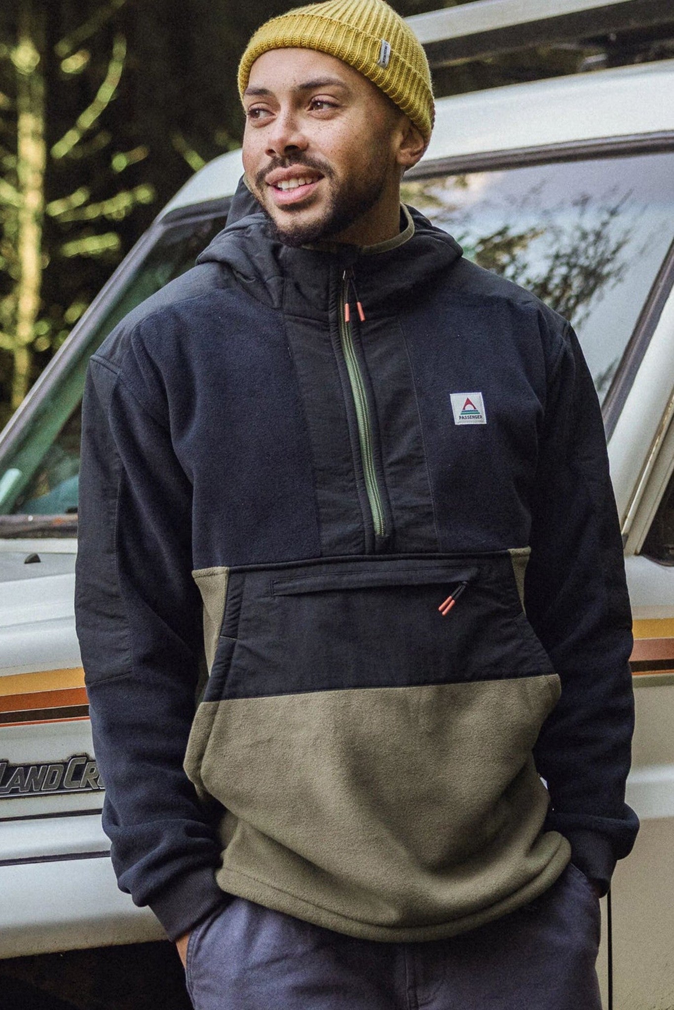 PASSENGER - Woodland Hooded 1/2 Zip Recycled Polar Fleece - Black Khaki - BACKYARD
