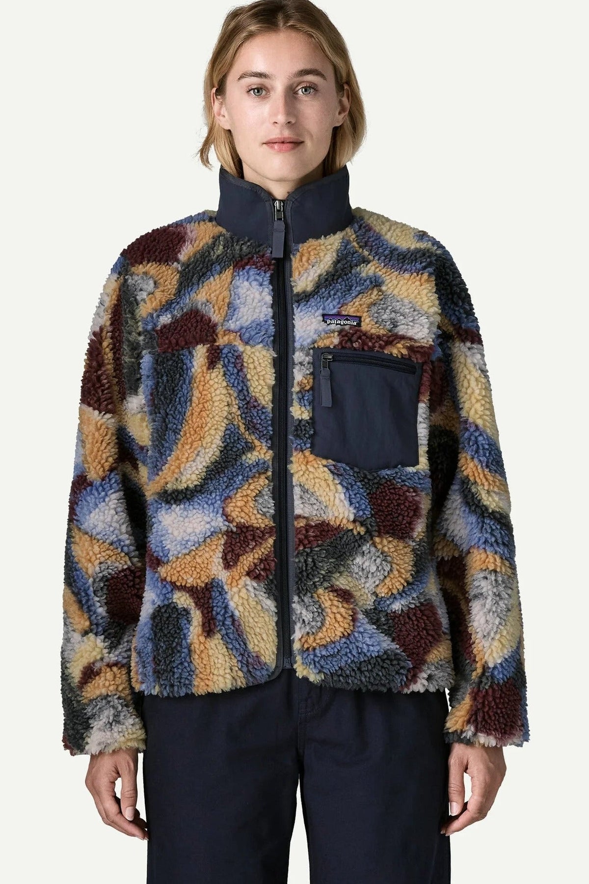 PATAGONIA-Women's Classic Retro-X Jacket-Smudge Smolder Blue-BACKYARD