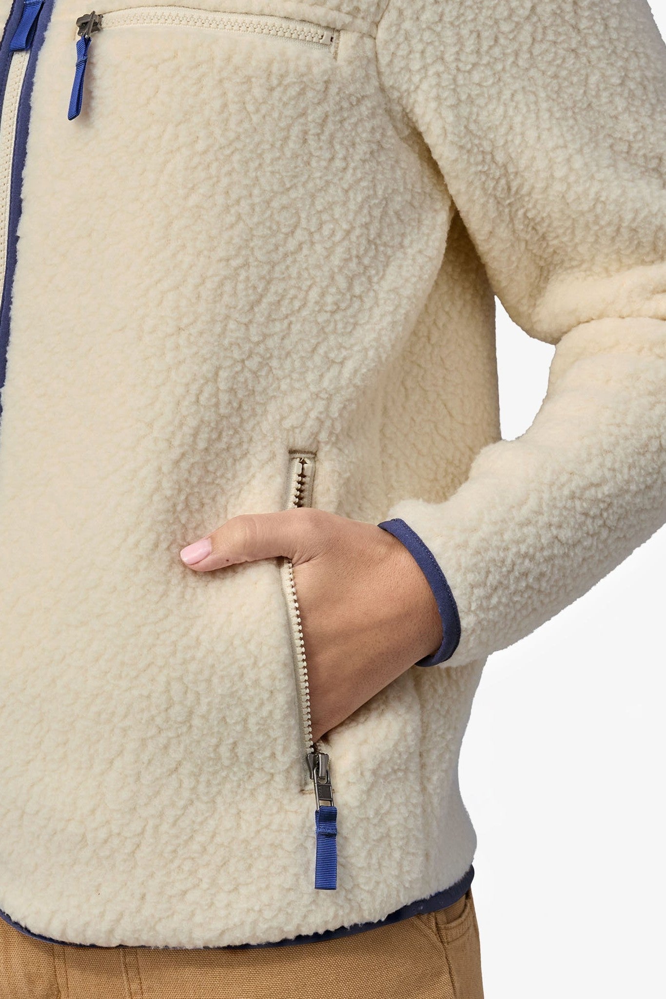 PATAGONIA - Women's Retro Pile Jacket - Natural - BACKYARD