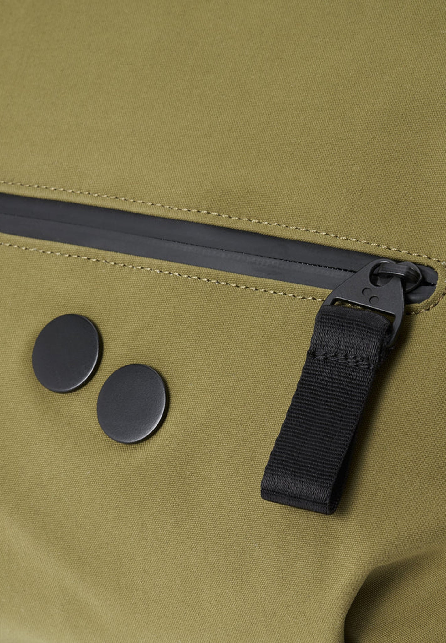 PINQPONQ - Aksel Hipbag - Solid Olive - BACKYARD