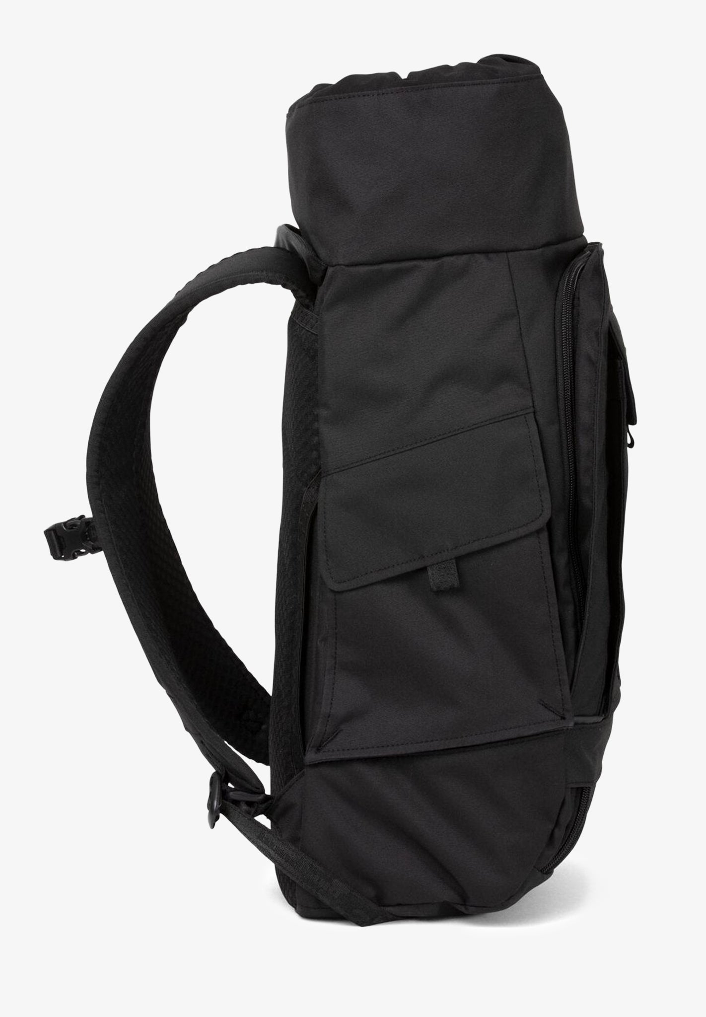 PINQPONQ - Blok Medium - Construct Black - BACKYARD