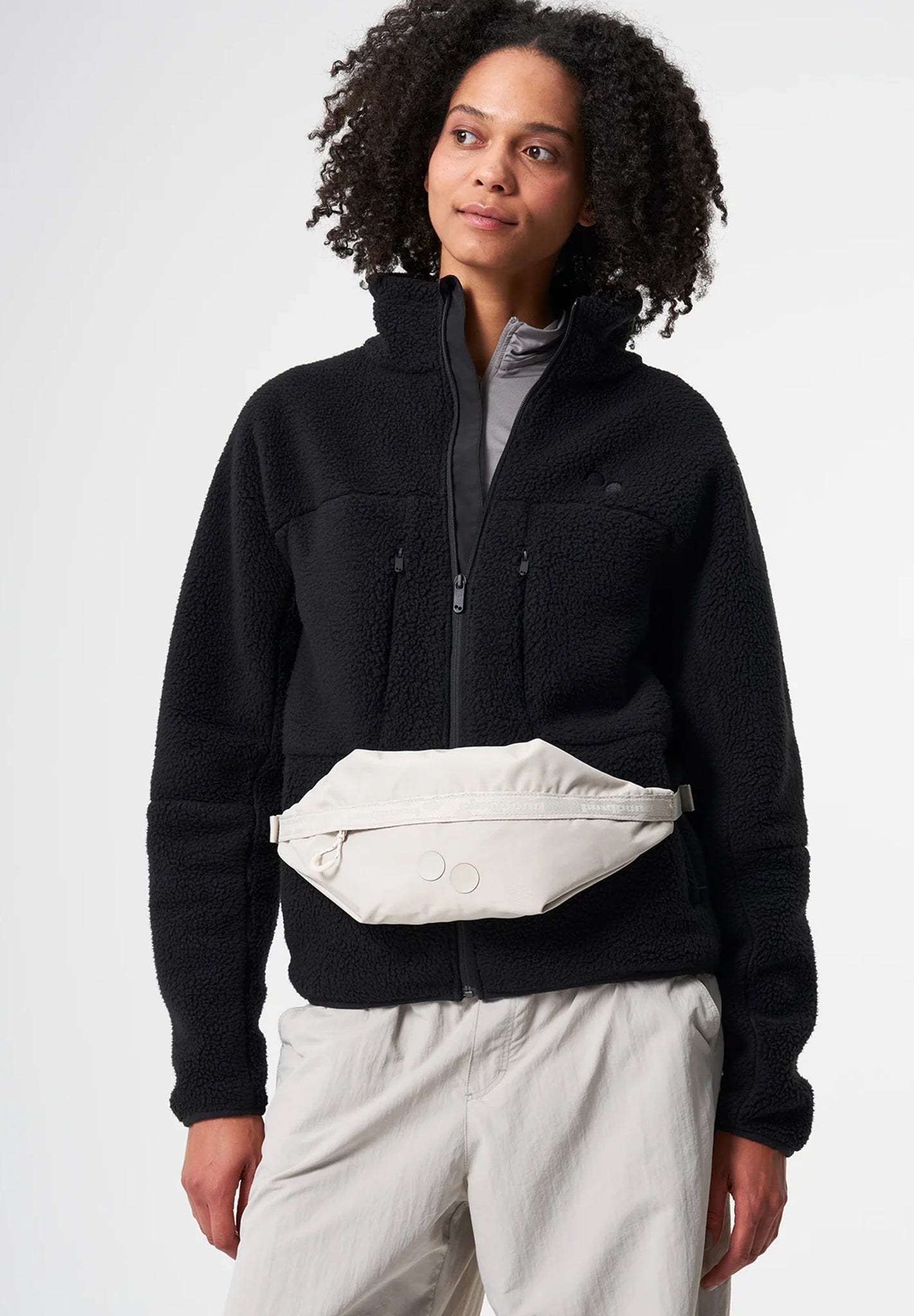 PINQPONQ - Brik Hipbag - Cliff Beige - BACKYARD