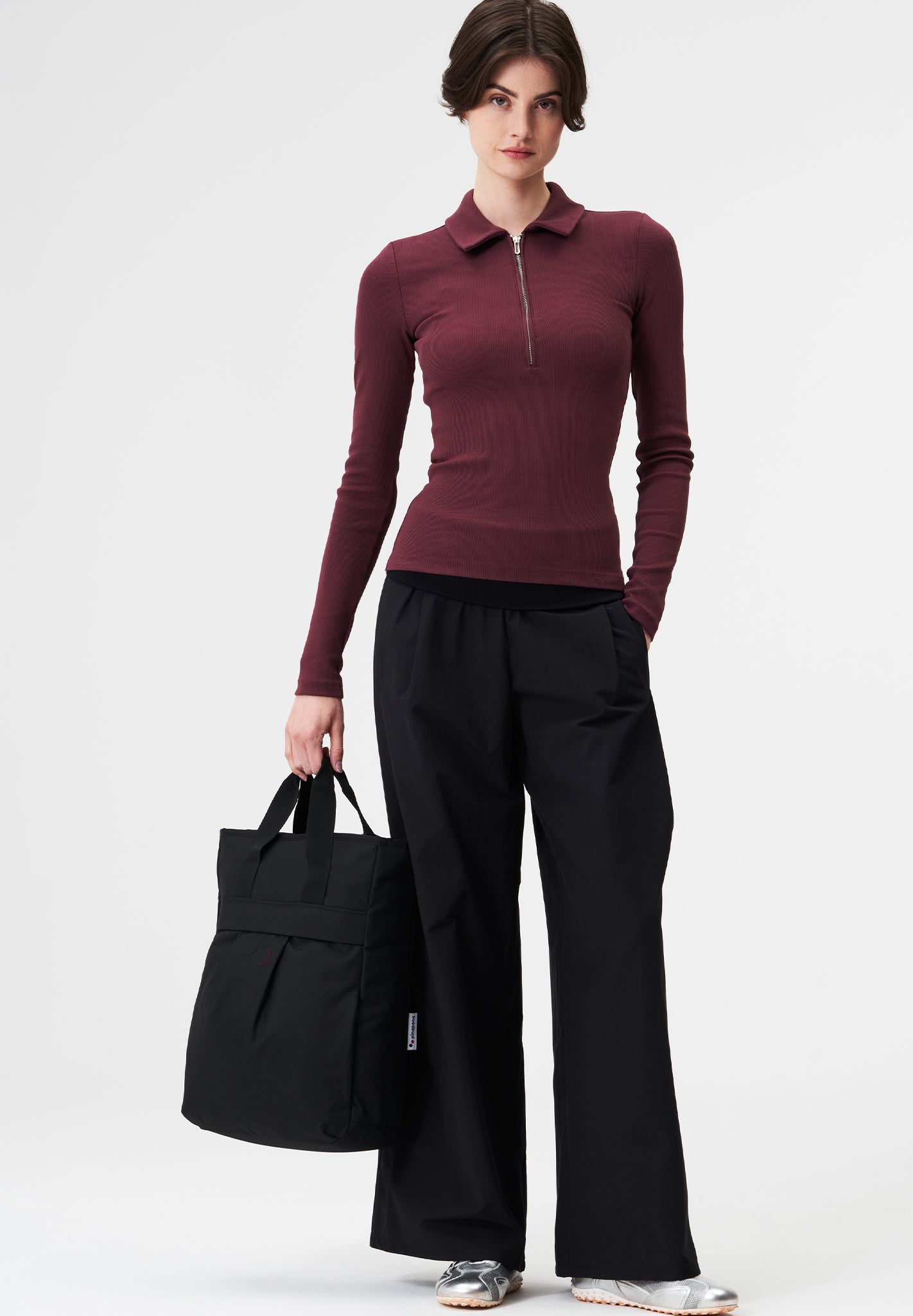 PINQPONQ - Komo - Rooted Black - BACKYARD