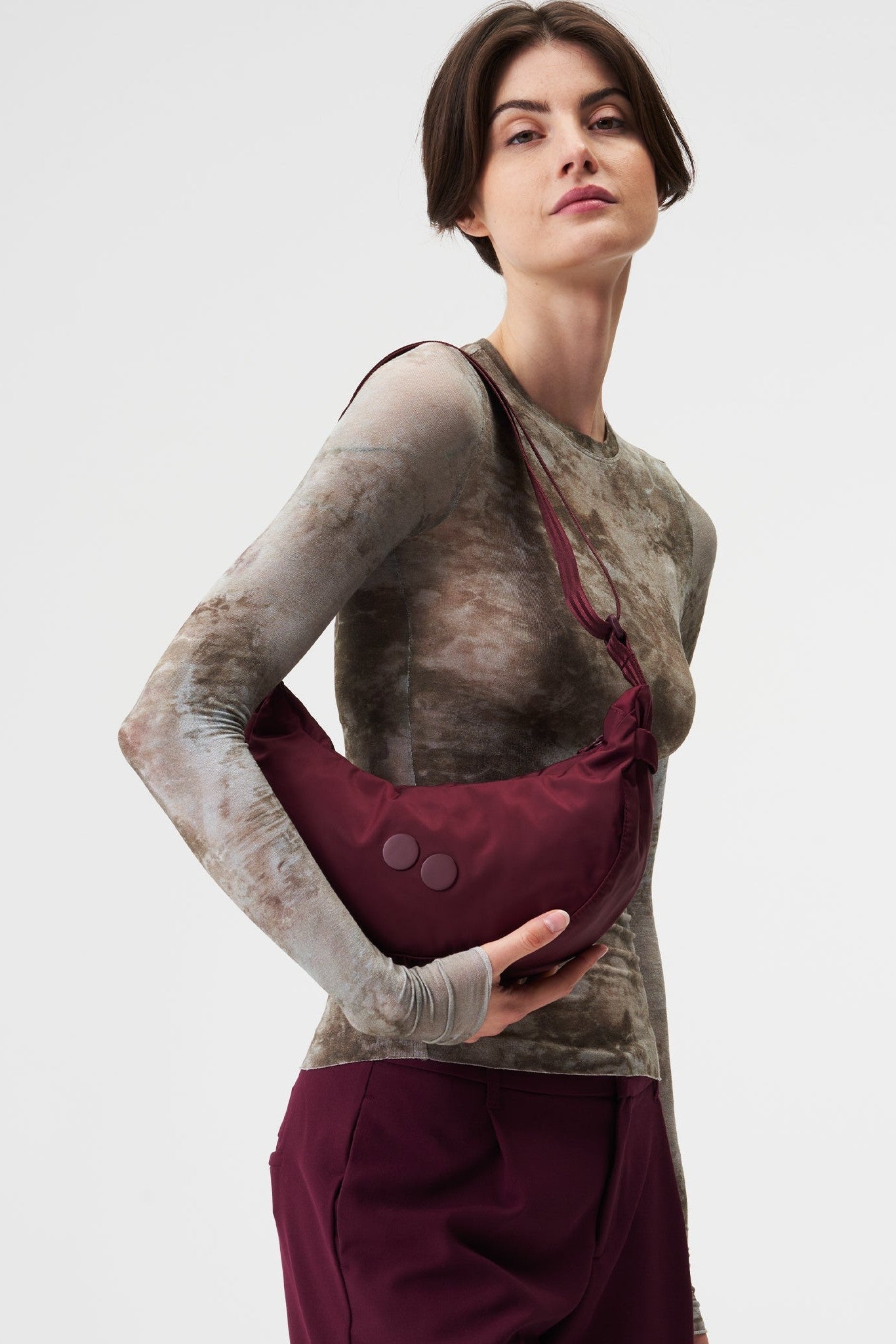 PINQPONQ - Krumm Small - Changeant Glazed Red - BACKYARD