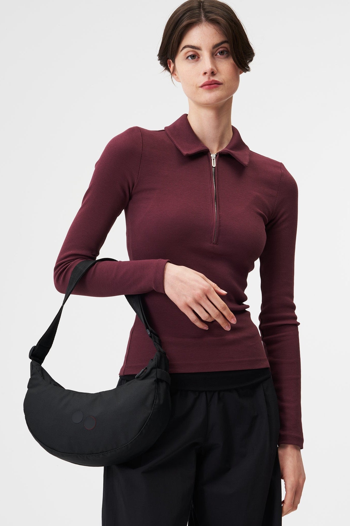 PINQPONQ - Krumm Small - Rooted Black - BACKYARD