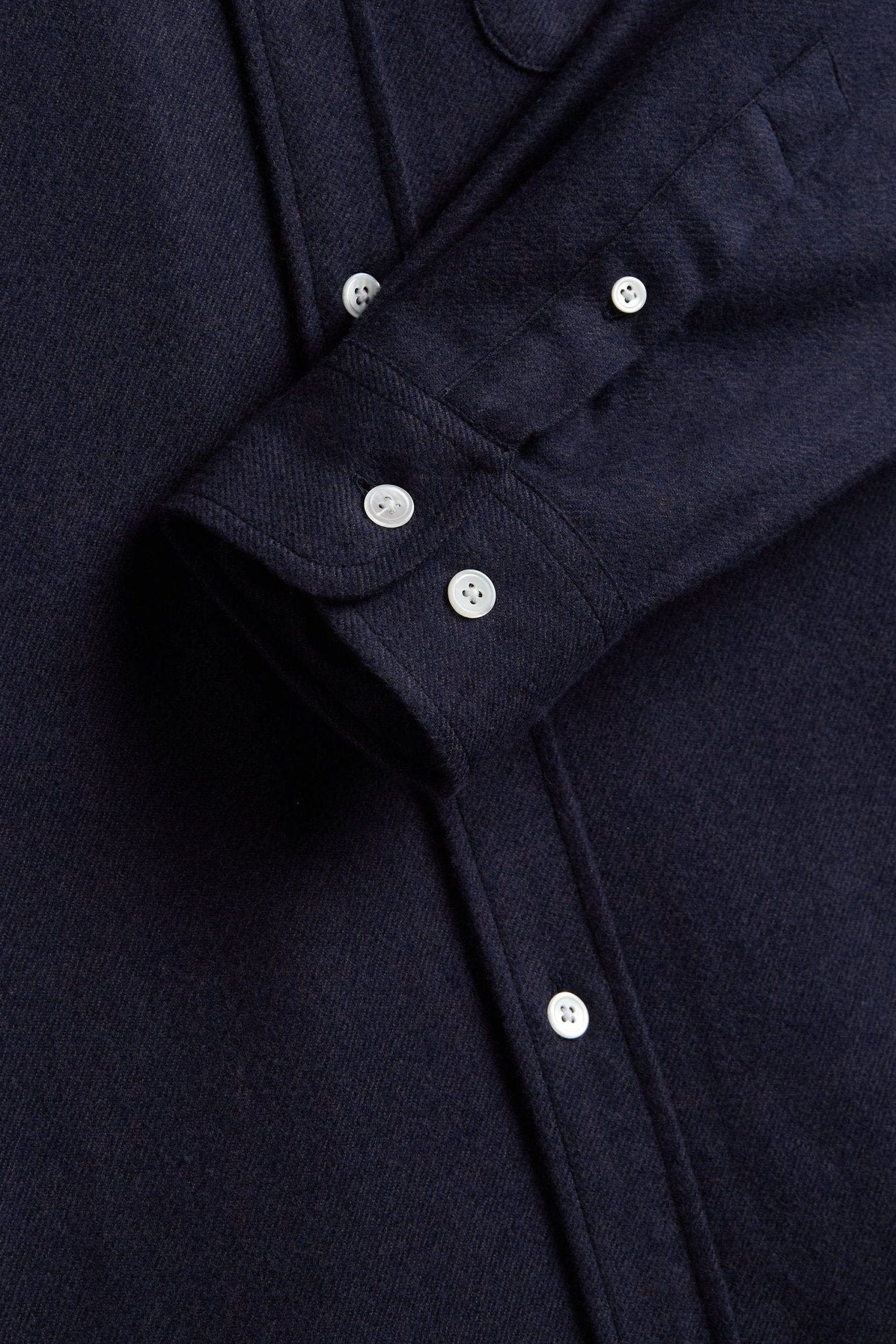 PORTUGUESE FLANNEL-Teca-Navy-BACKYARD
