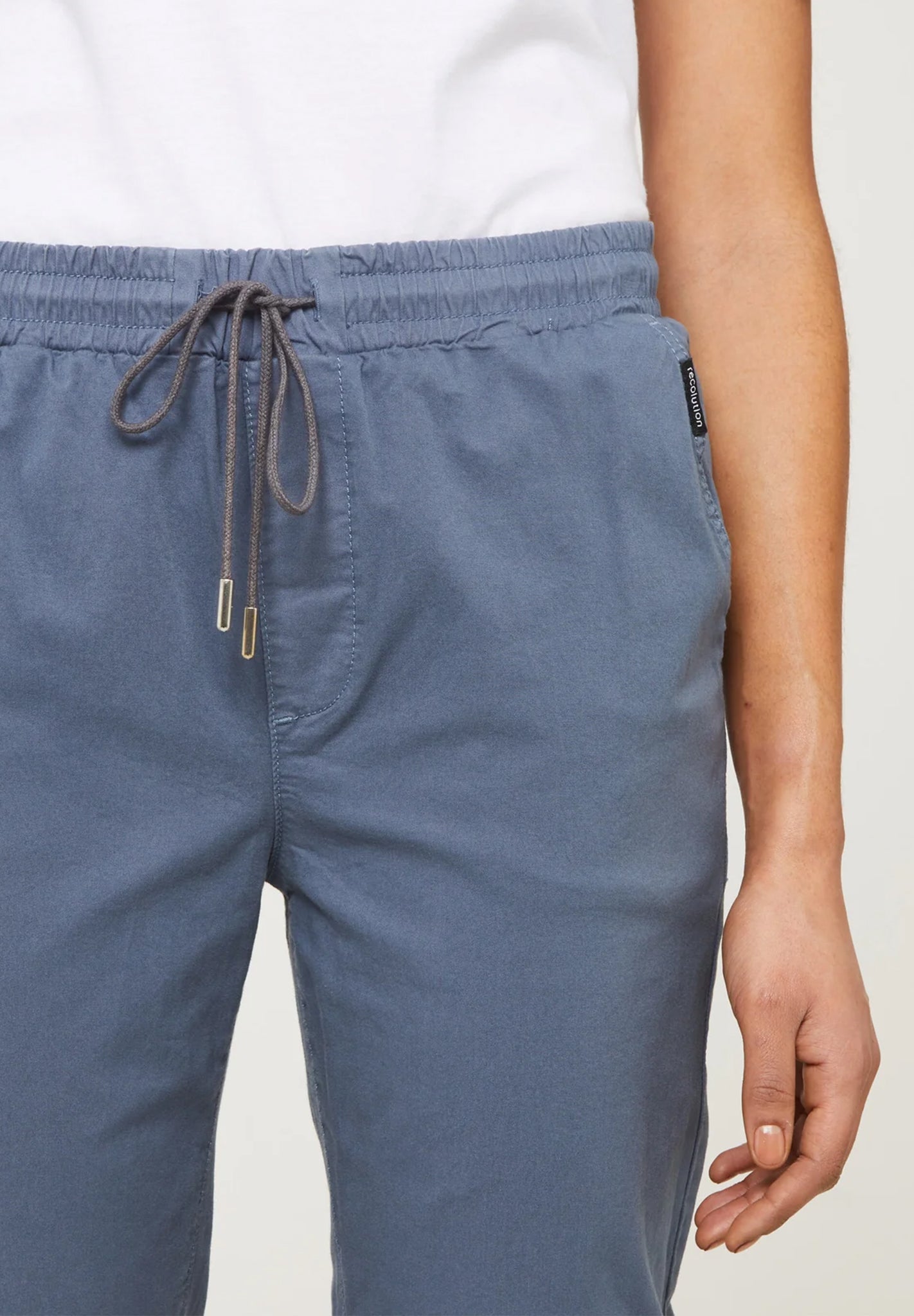 RECOLUTION - Calathea - Dove Blue - BACKYARD