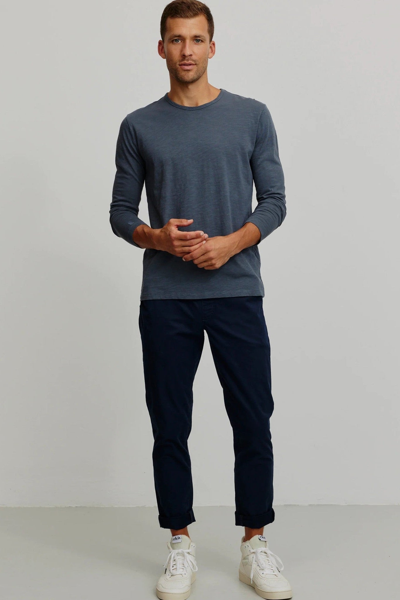 RECOLUTION - Maca - Dove Blue - BACKYARD