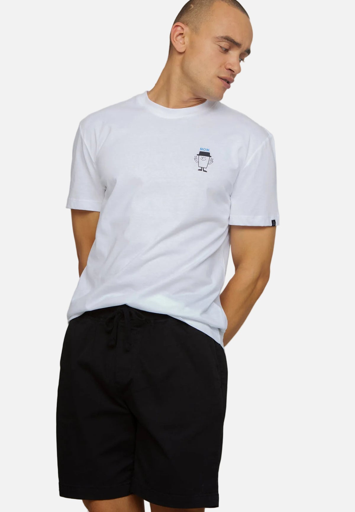 RECOLUTION - Quince - Black - BACKYARD