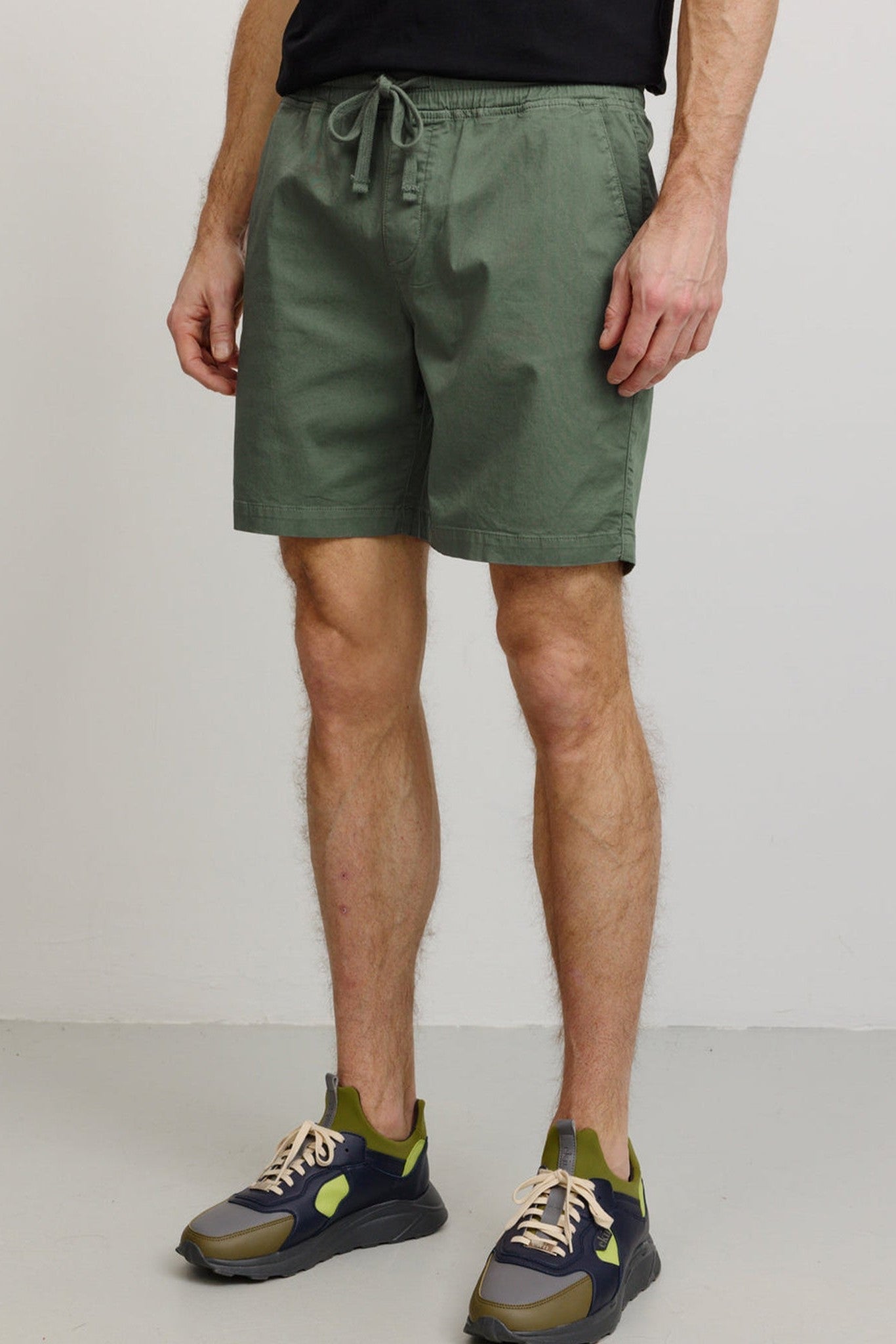 RECOLUTION - Quince - Eukalyptus - BACKYARD