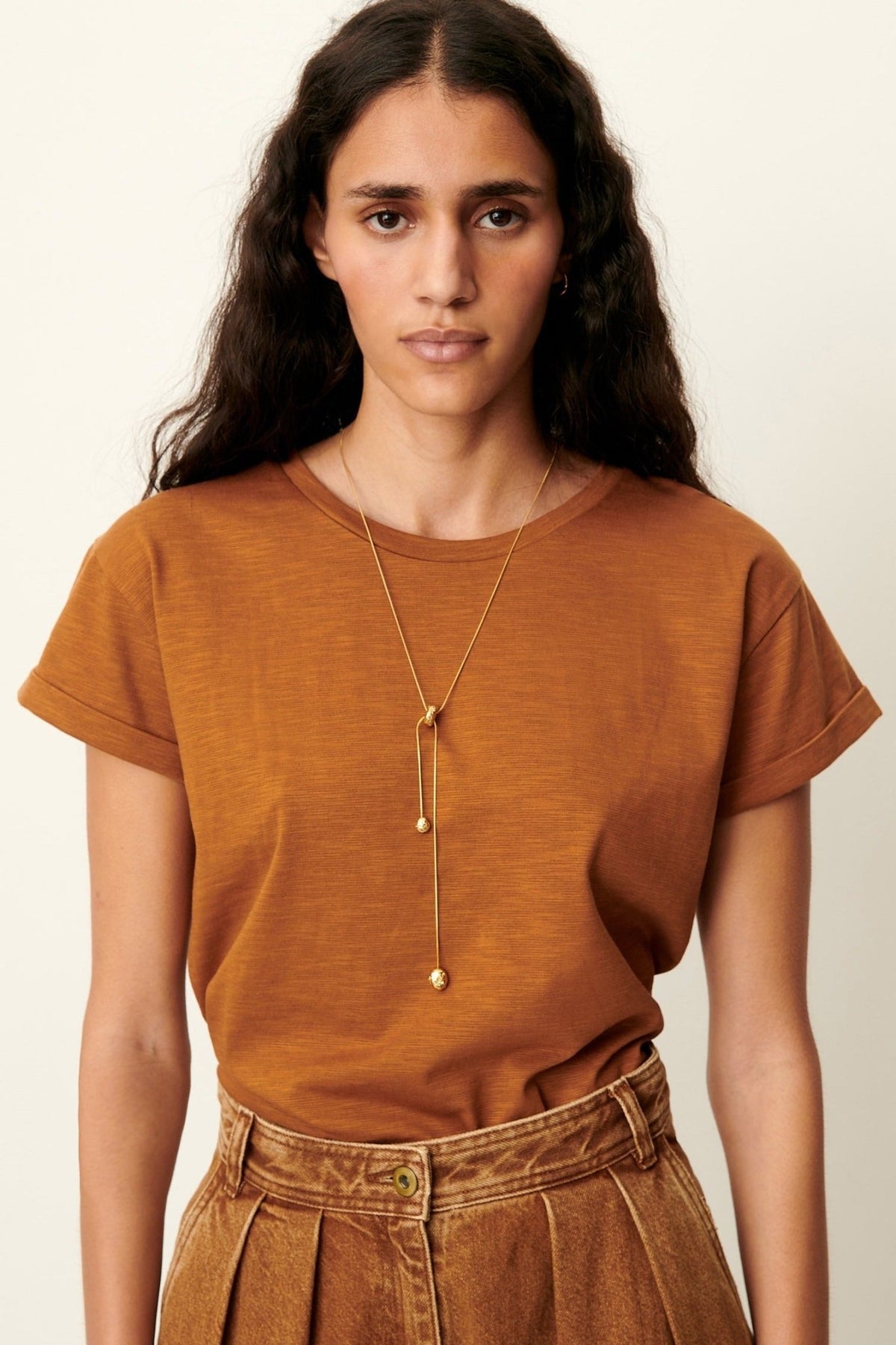 SESSUN-Albano-Amber Brown-BACKYARD